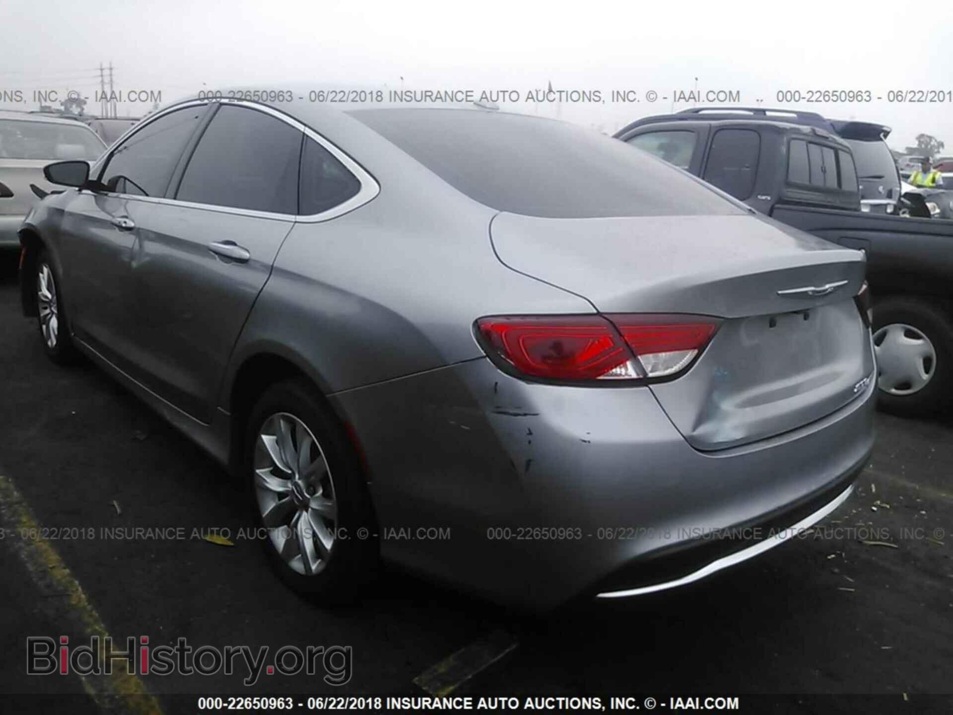 2015 Chrysler 200 - VIN: 1C3CCCCB2FN549461 - Фото 3