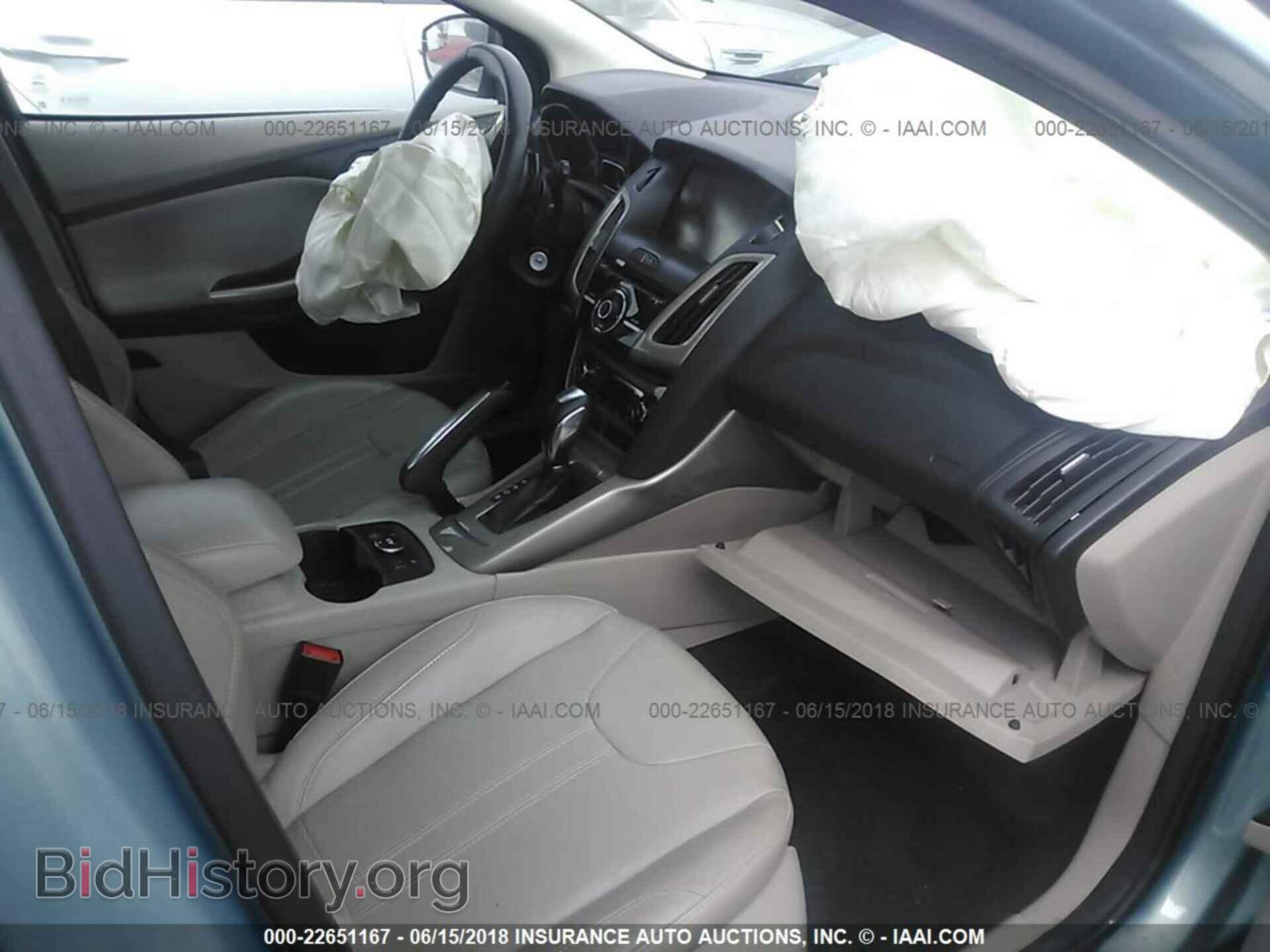 2012 Ford Focus - VIN: 1FAHP3M26CL268247 - Photo 5