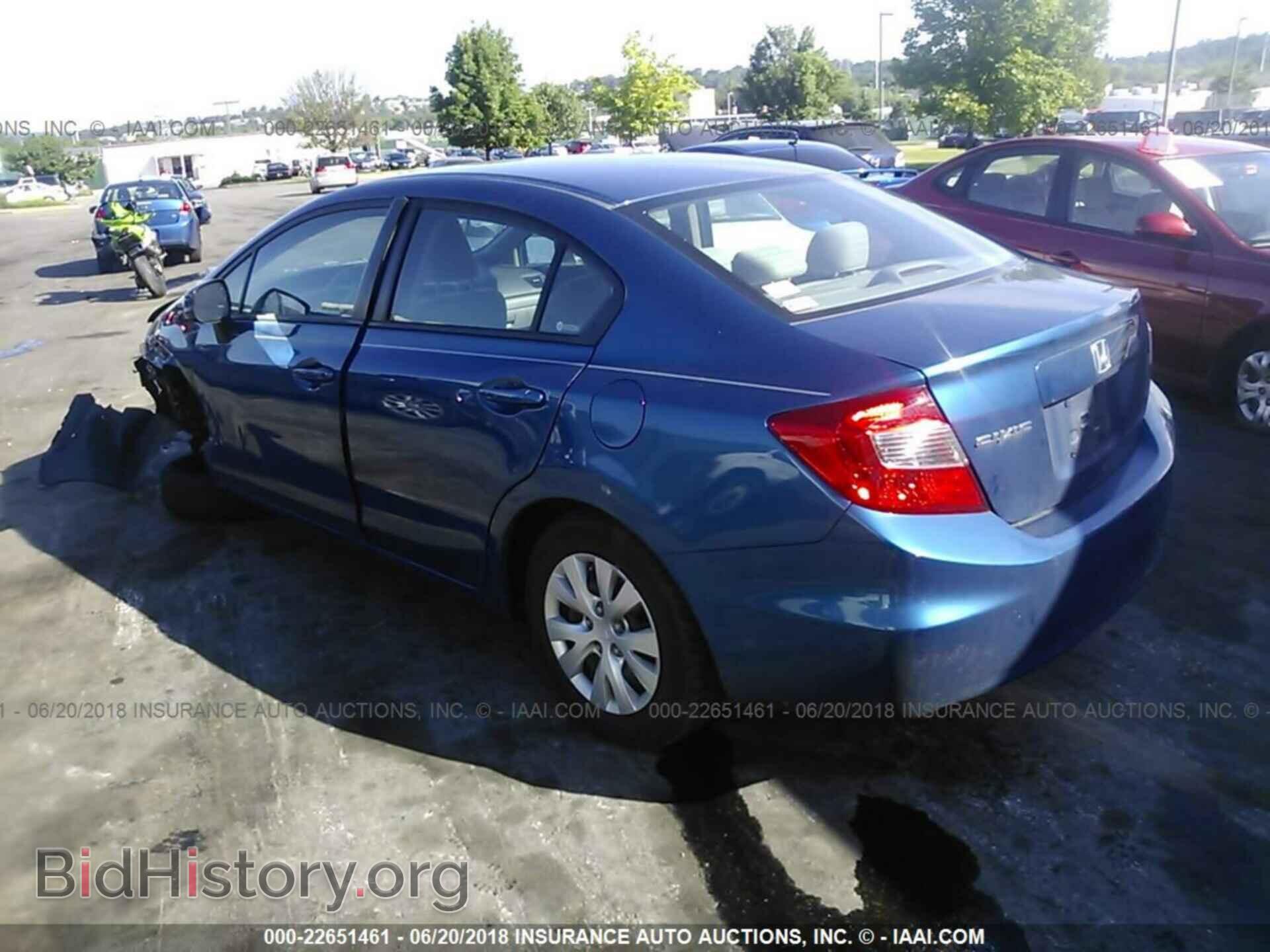 2012 Honda CIVIC (VIN 2HGFB2F53CH515059) — фото 3 из 10