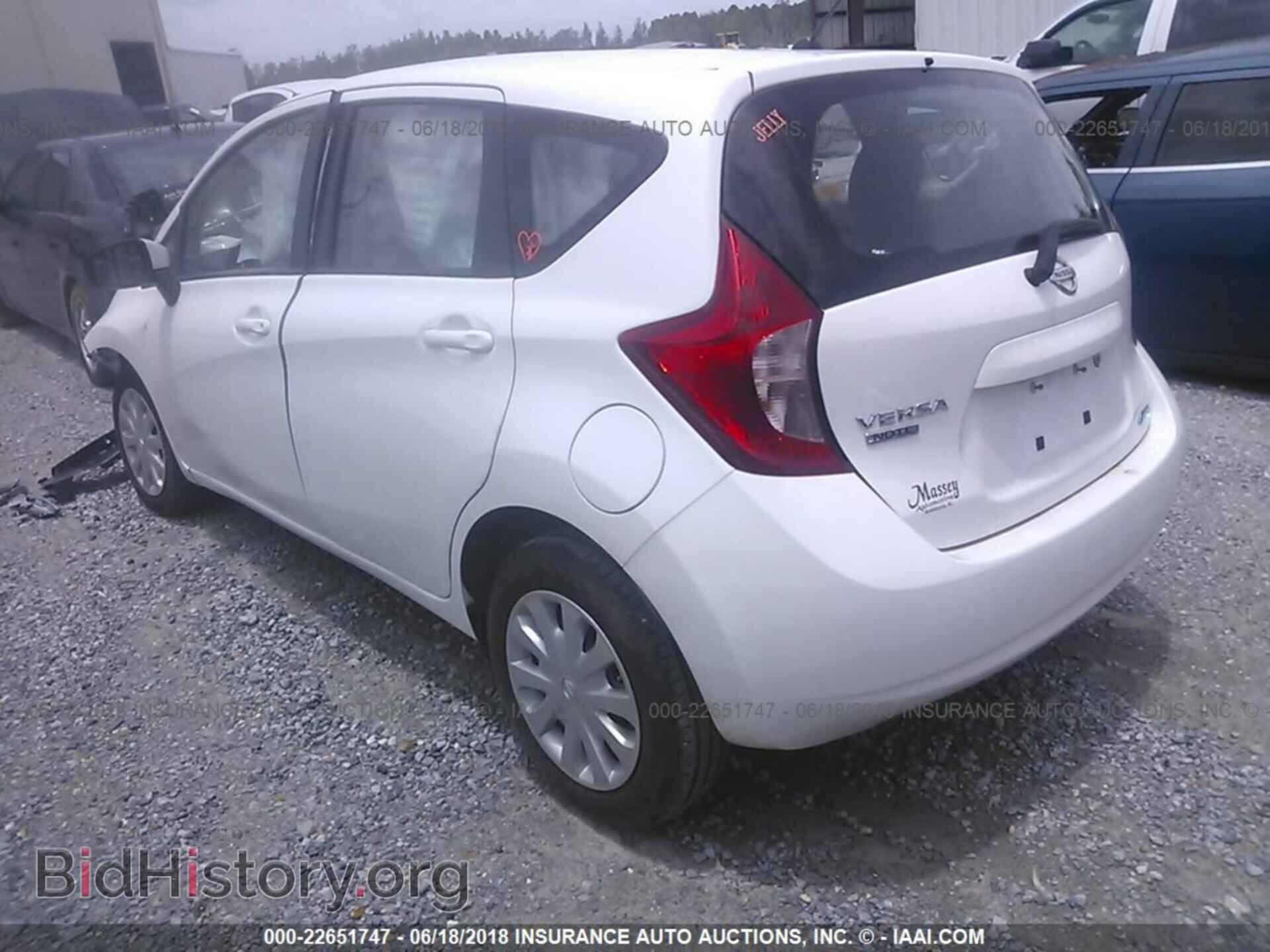 2016 Nissan Versa note - VIN: 3N1CE2CP2GL374953 - Фото 3
