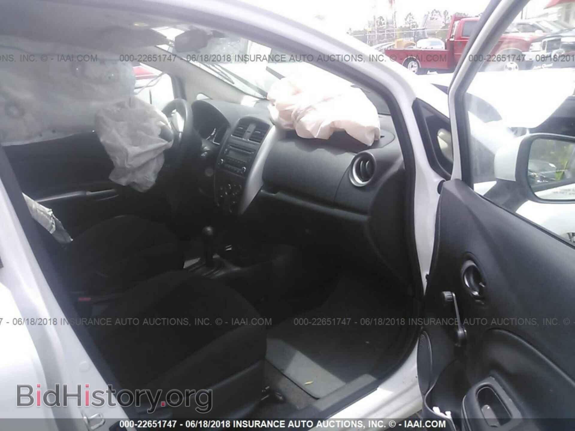2016 Nissan Versa note - VIN: 3N1CE2CP2GL374953 - Фото 5
