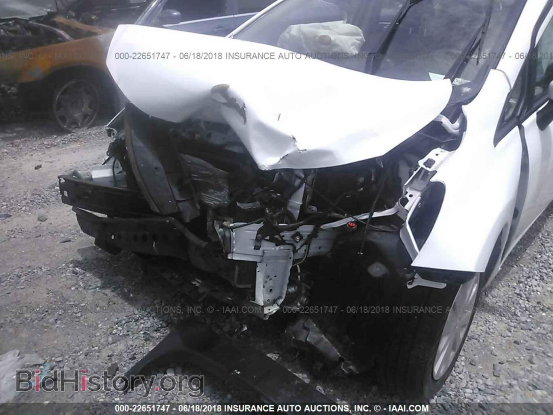 2016 Nissan Versa note - VIN: 3N1CE2CP2GL374953 - Фото 6