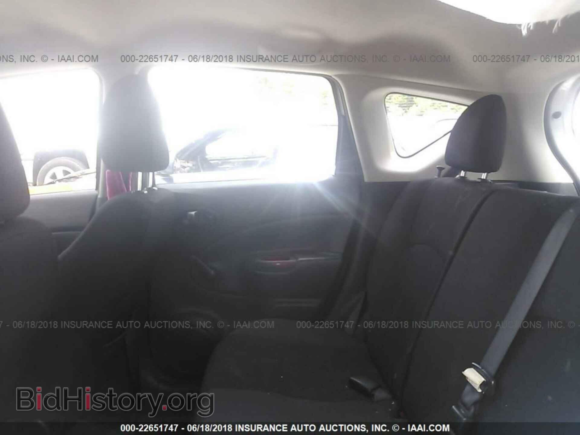 2016 Nissan Versa note - VIN: 3N1CE2CP2GL374953 - Фото 8