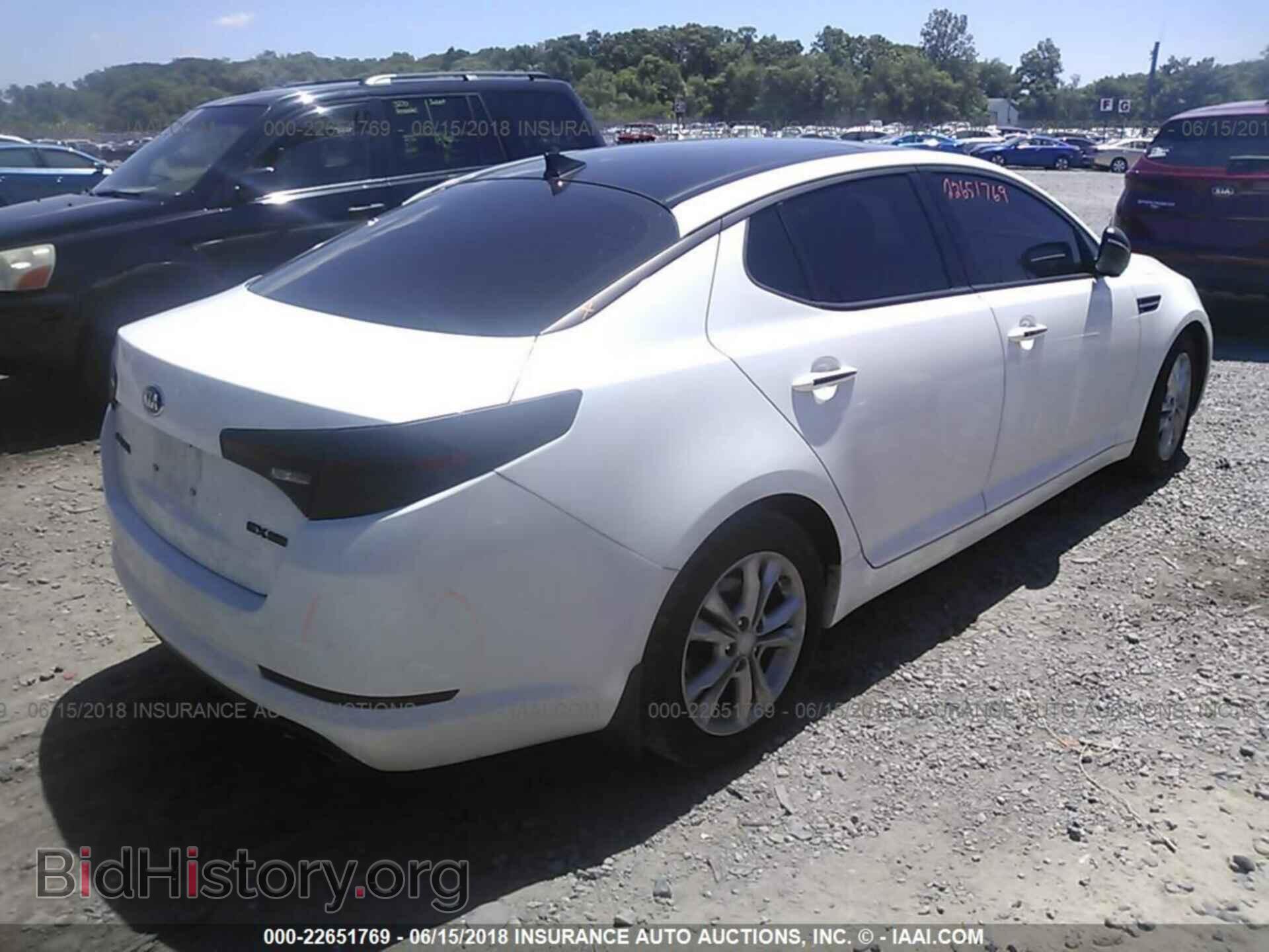 2013 Kia Optima - VIN: 5XXGN4A75DG245867 - Photo 4