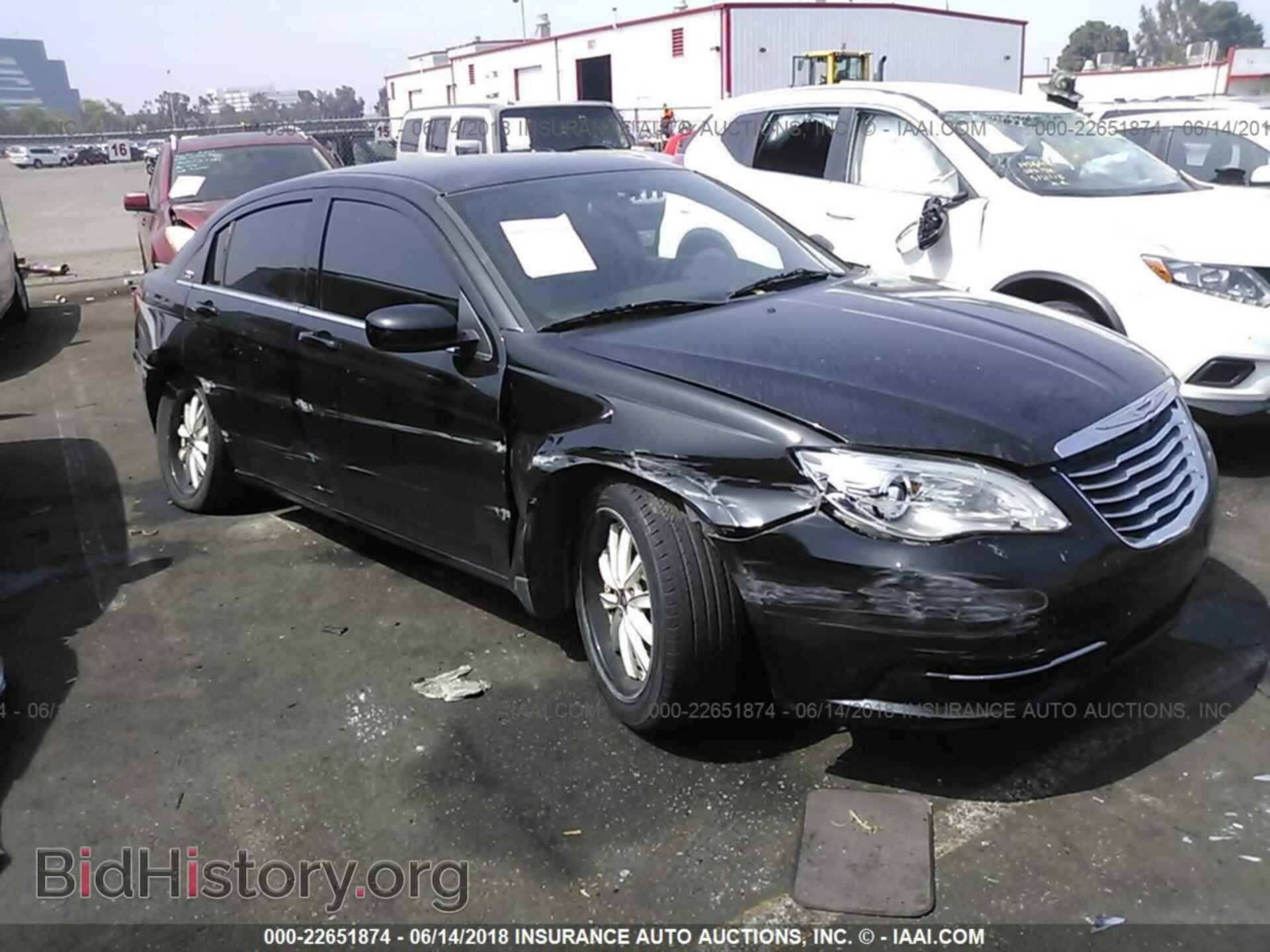 Фотография 1C3CCBAB6CN117271 - Chrysler 200 2012