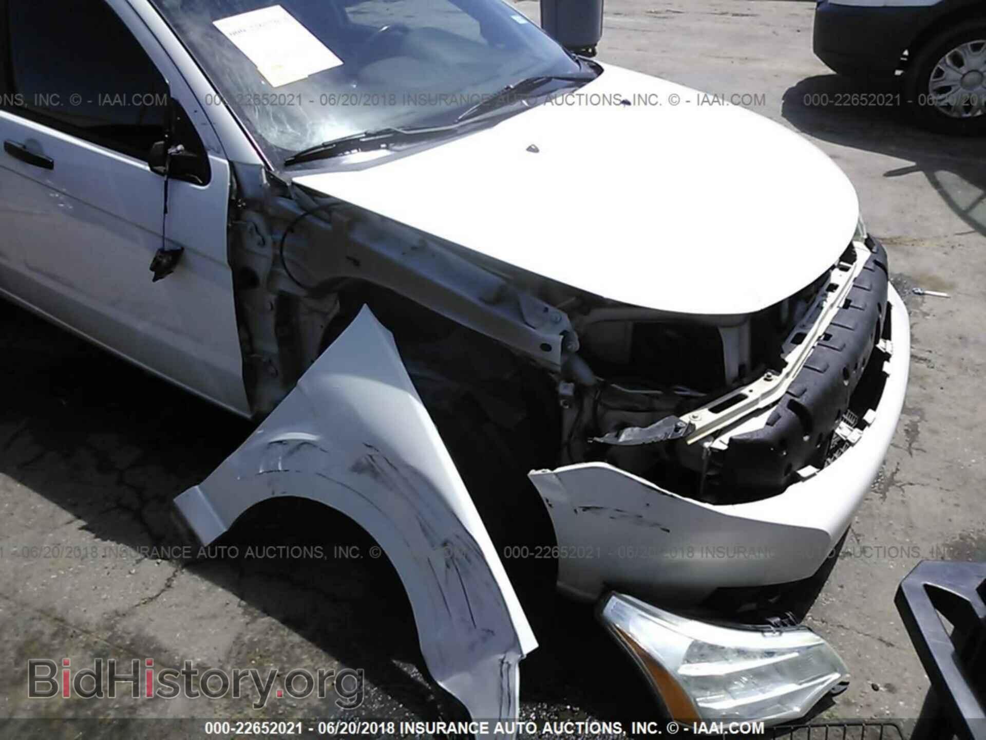 2011 Ford Focus - VIN: 1FAHP3FN4BW189759 - Photo 6