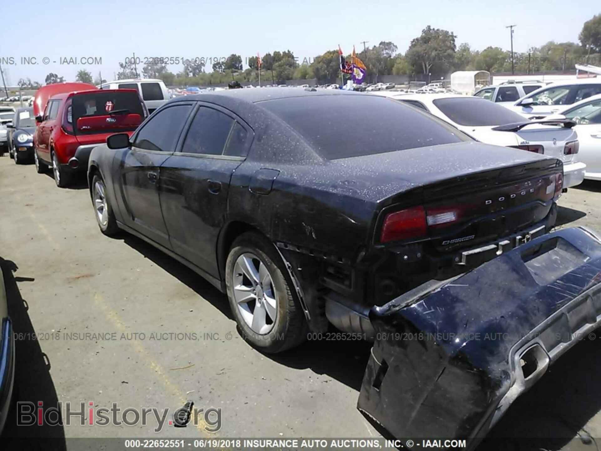 2012 Dodge Charger - VIN: 2C3CDXBG7CH211866 - Фото 3