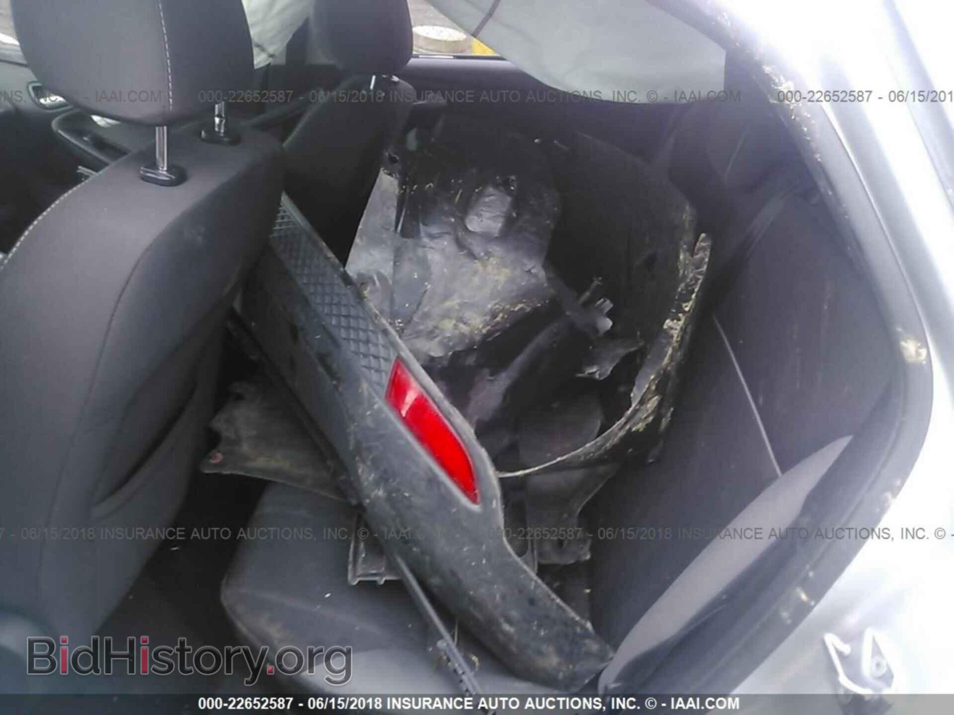 2013 Ford Focus - VIN: 1FADP3K20DL204904 - Photo 8
