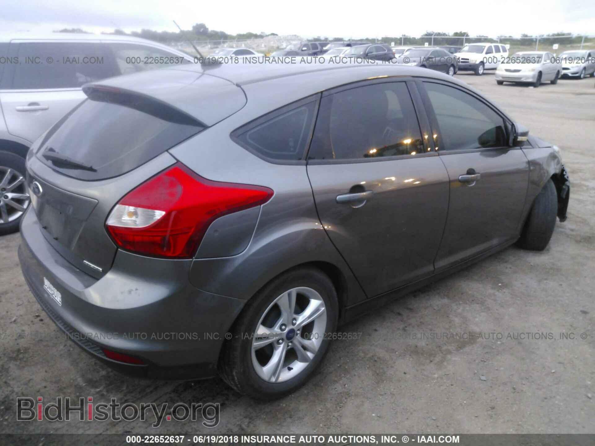 2014 Ford Focus - VIN: 1FADP3K24EL207824 - Фото 4