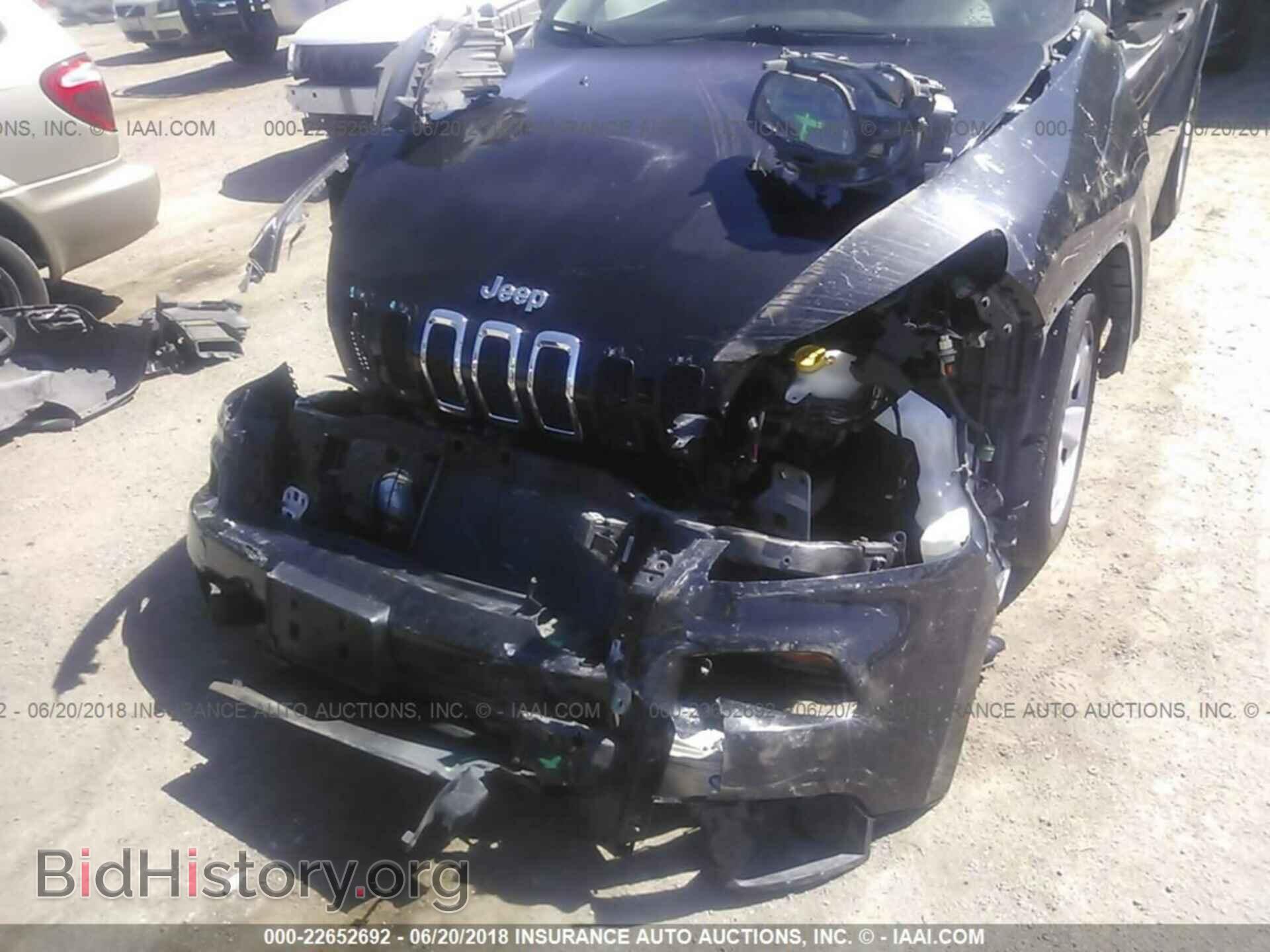2014 Jeep Cherokee - VIN: 1C4PJLAB4EW268924 - Фото 6
