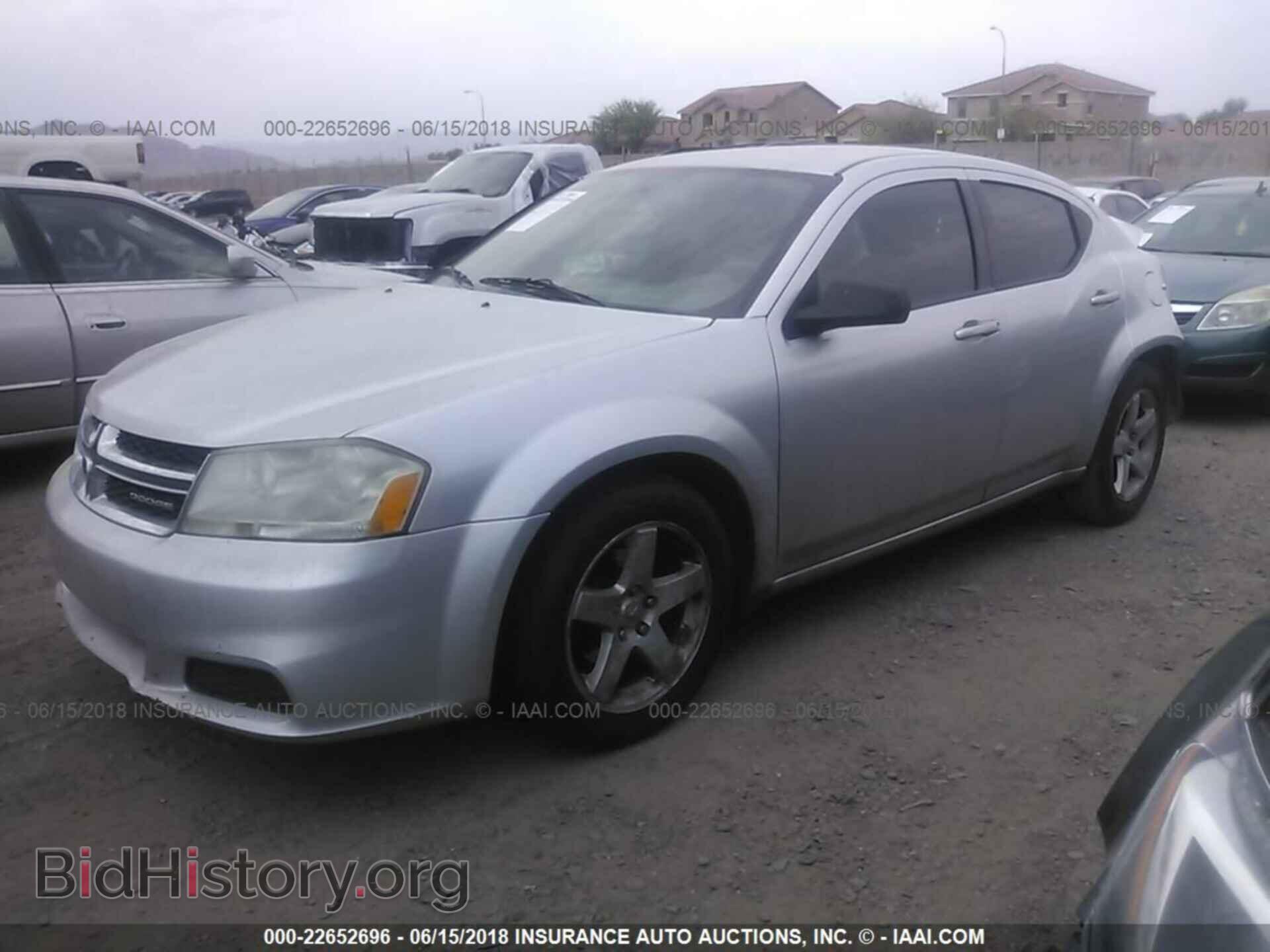 2011 Dodge Avenger - VIN: 1B3BD4FB4BN546515 - Photo 2