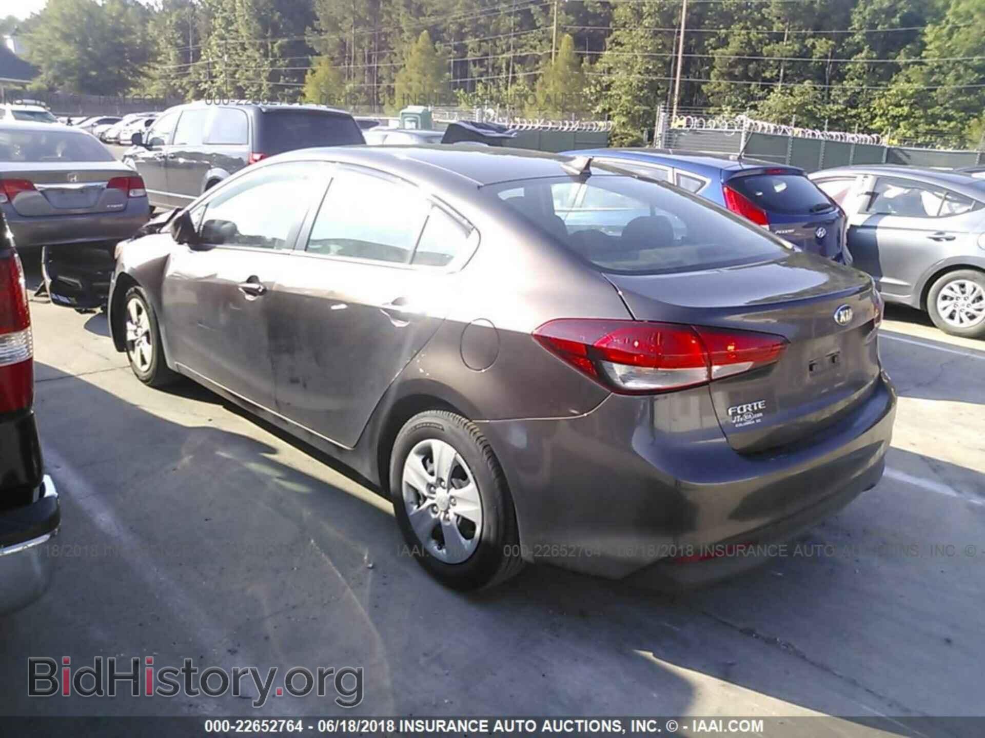2017 KIA FORTE - VIN: 3KPFK4A75HE137333 - Фото 3