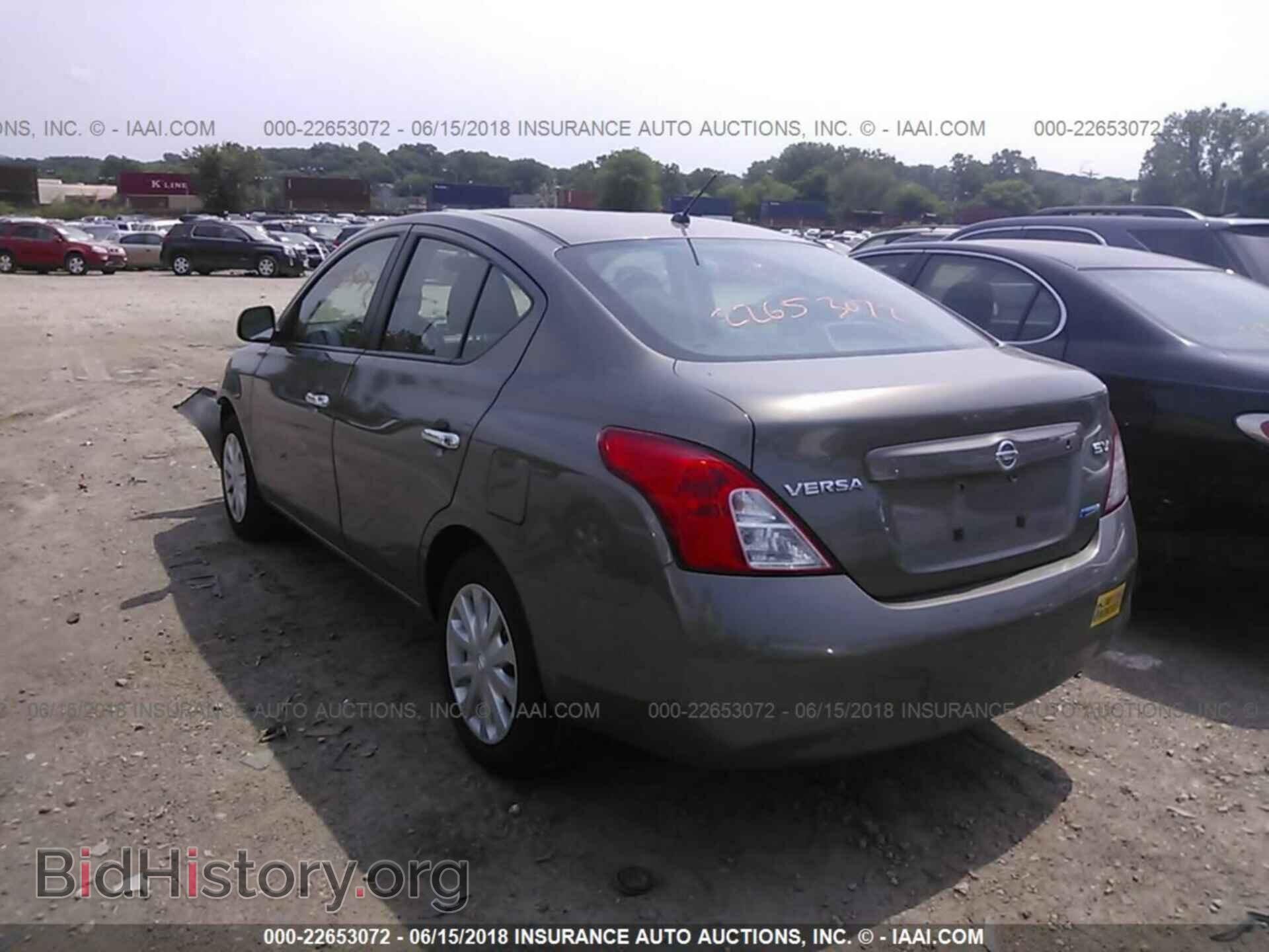 2012 Nissan Versa - VIN: 3N1CN7AP1CL892336 - Фото 3