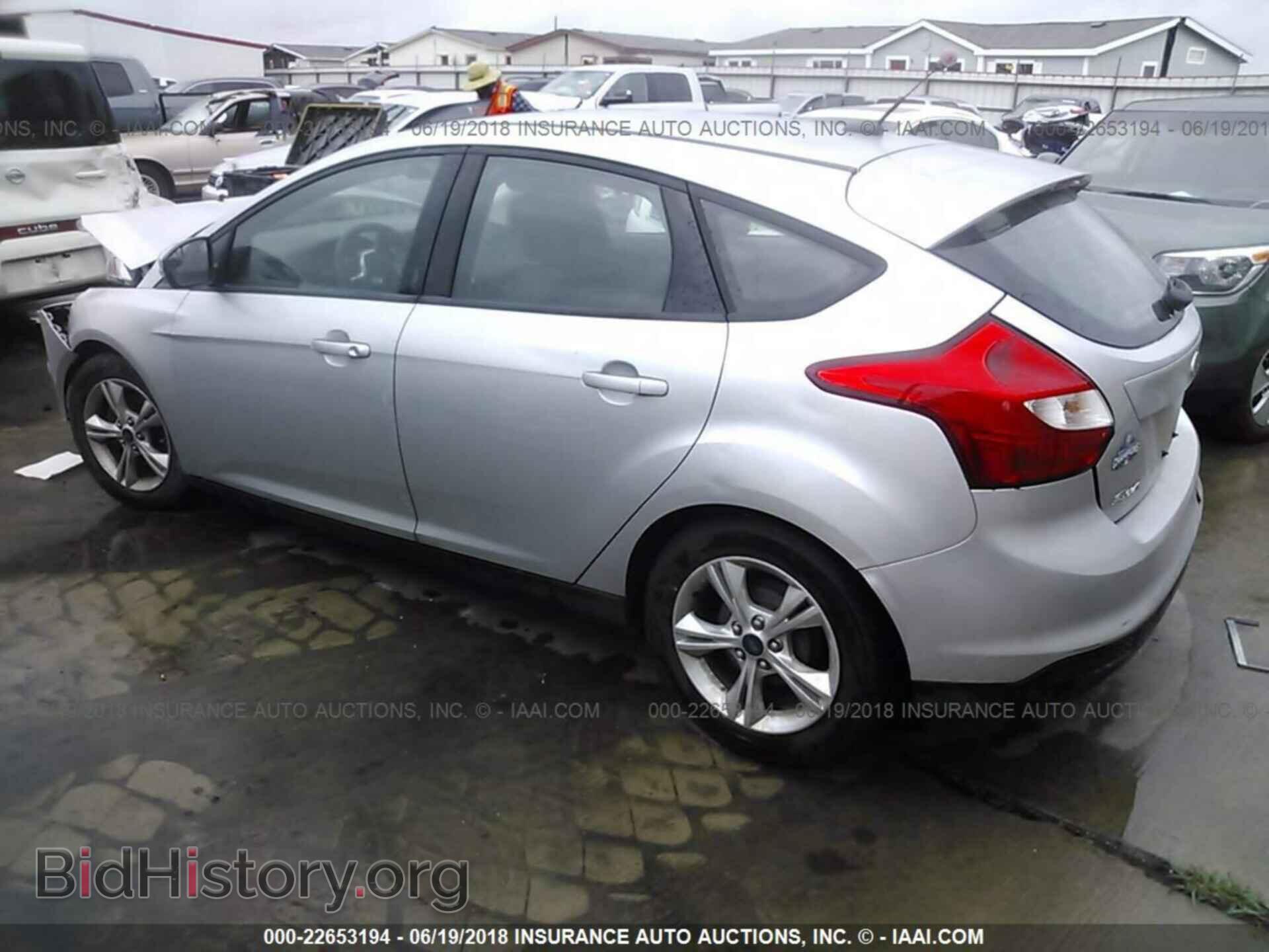 2013 Ford Focus - VIN: 1FADP3K2XDL158045 - Photo 3