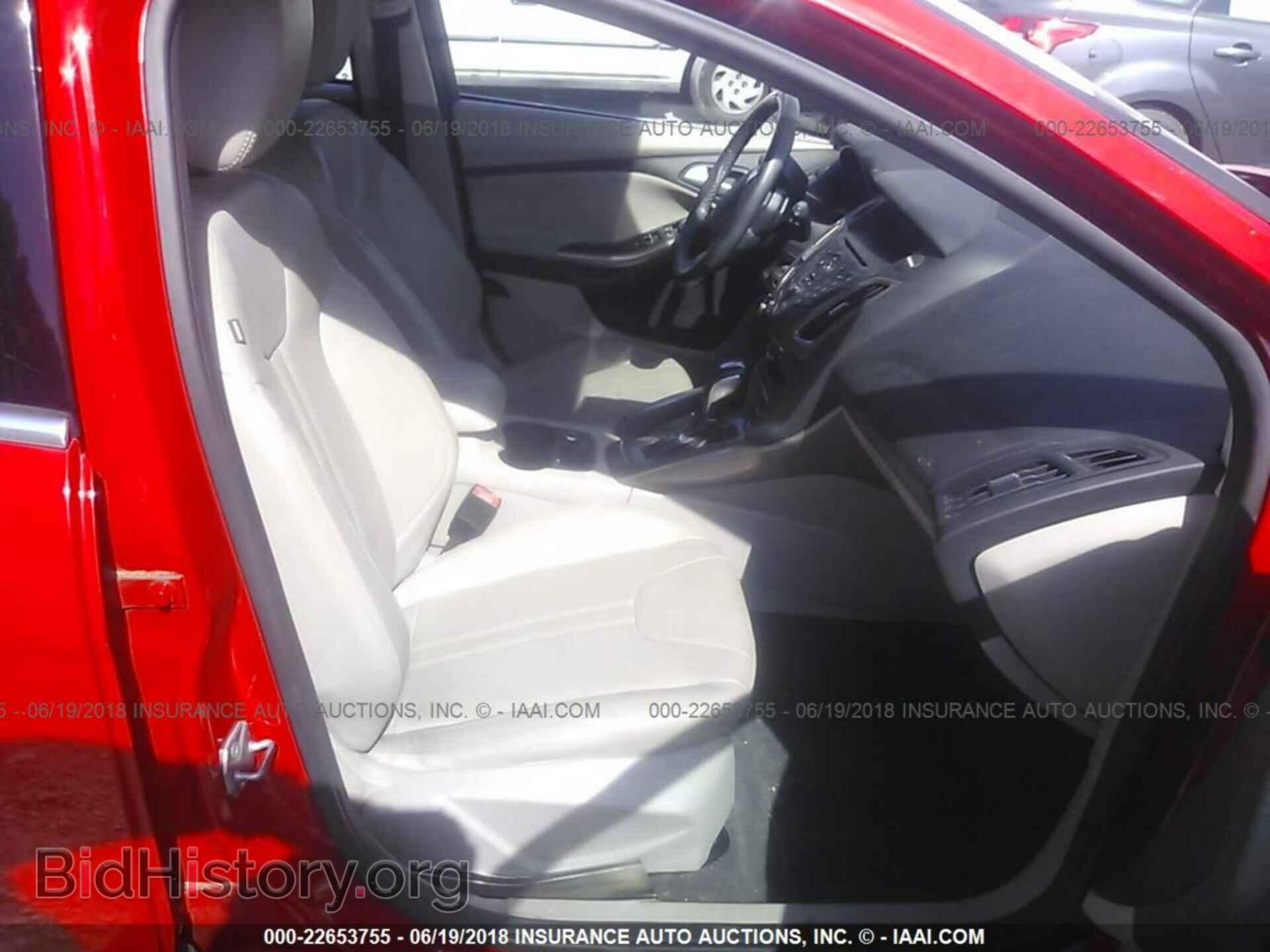 2012 Ford Focus - VIN: 1FAHP3M20CL151473 - Photo 5