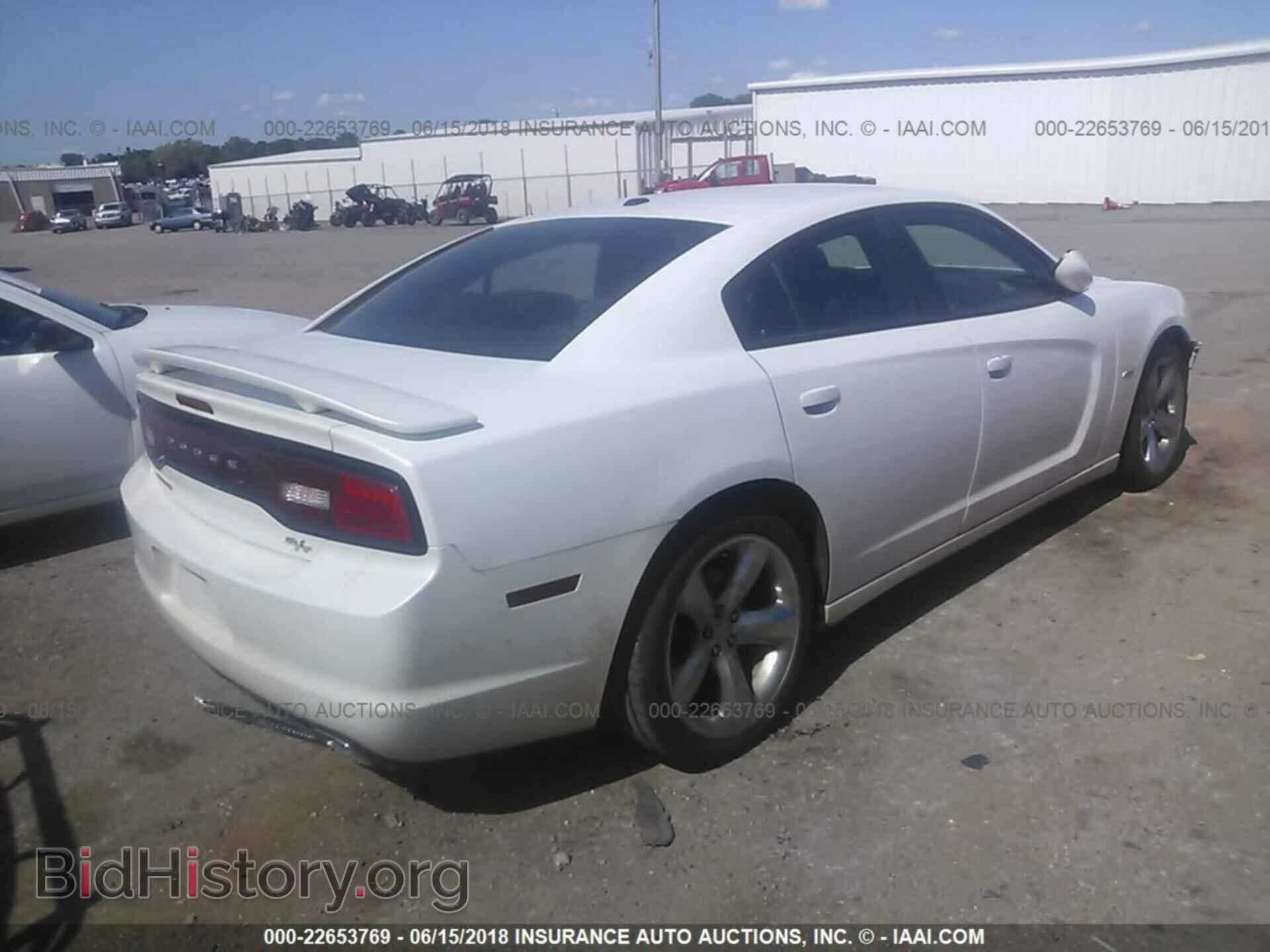 2013 Dodge Charger - VIN: 2C3CDXCT0DH583093 - Фото 4