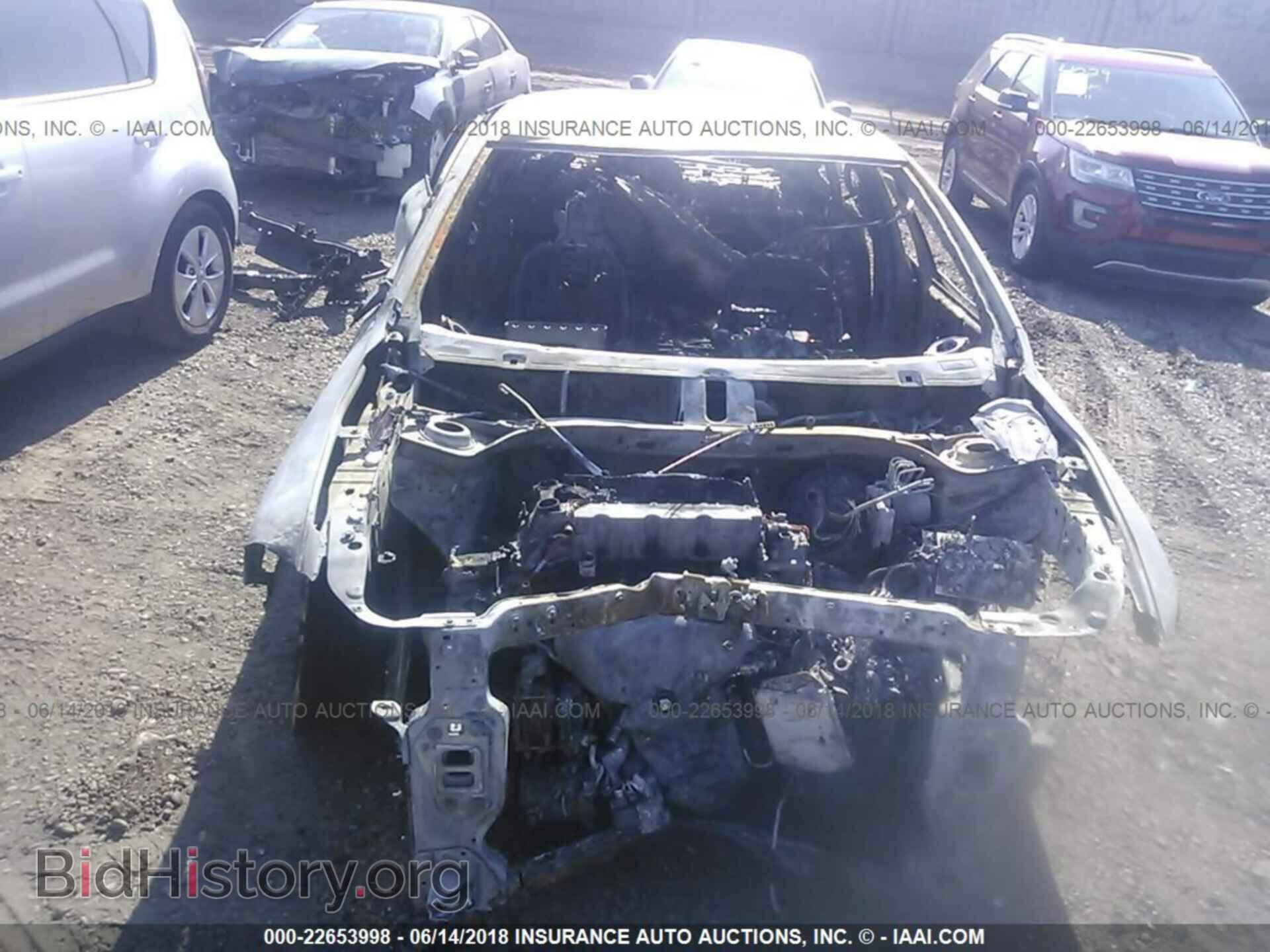 2015 Chrysler 200 - VIN: 1C3CCCAB3FN628477 - Photo 6