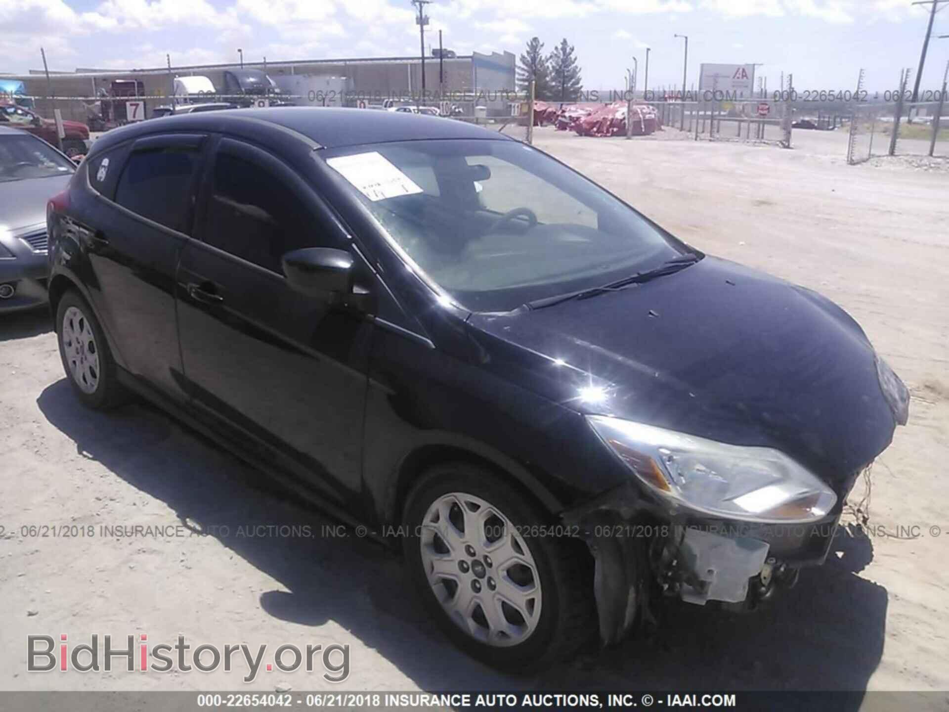 Фотография 1FAHP3K24CL268704 - Ford Focus 2012