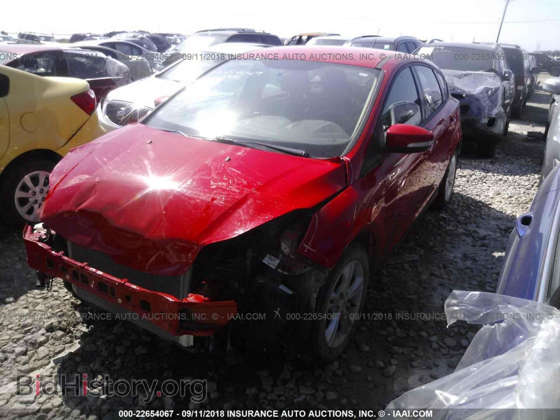 2013 Ford Focus - VIN: 1FADP3K27DL131109 - Photo 2