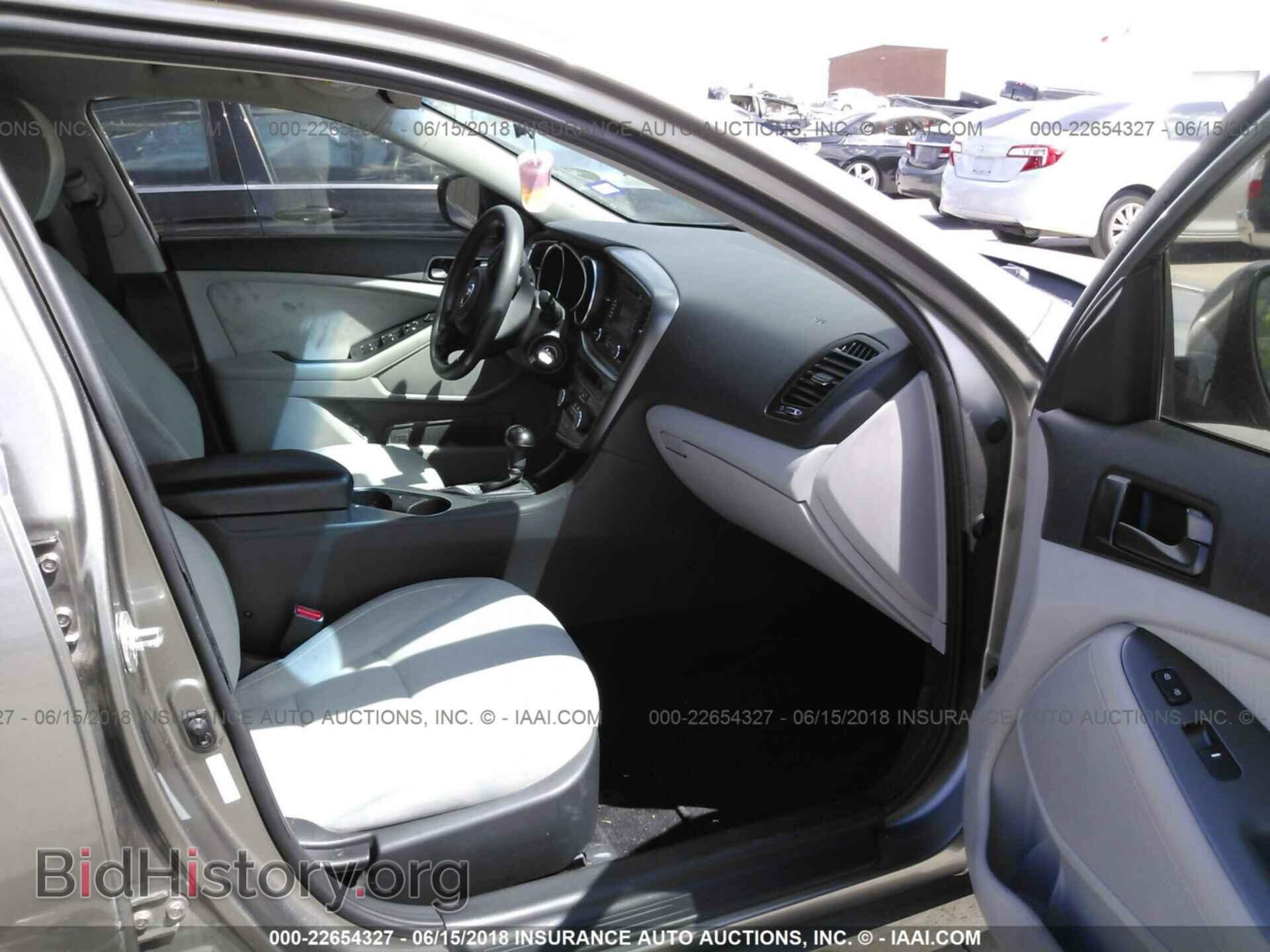 2014 Kia Optima - VIN: 5XXGM4A70EG280790 - Photo 5