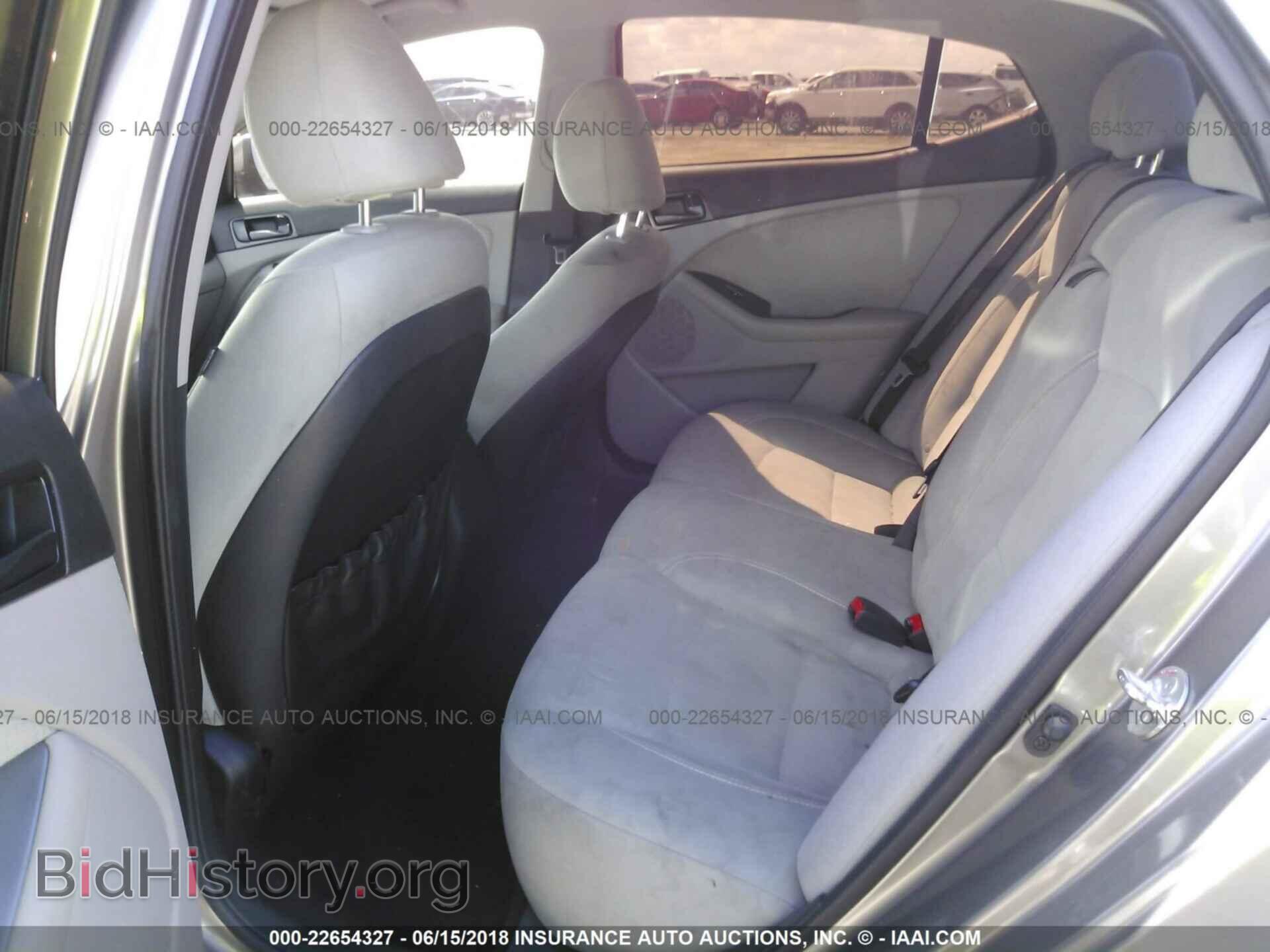 2014 Kia Optima - VIN: 5XXGM4A70EG280790 - Photo 8