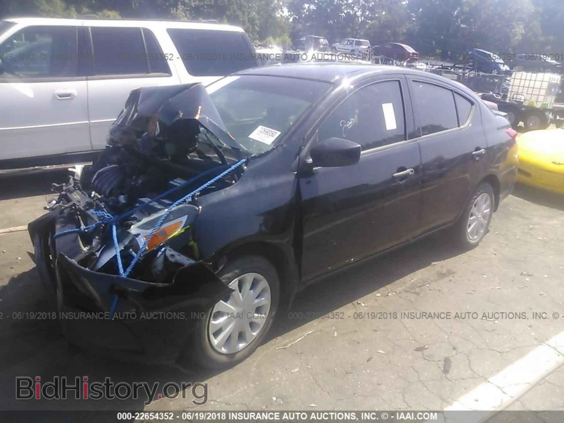 2016 Nissan Versa - VIN: 3N1CN7AP1GL898532 - Фото 2