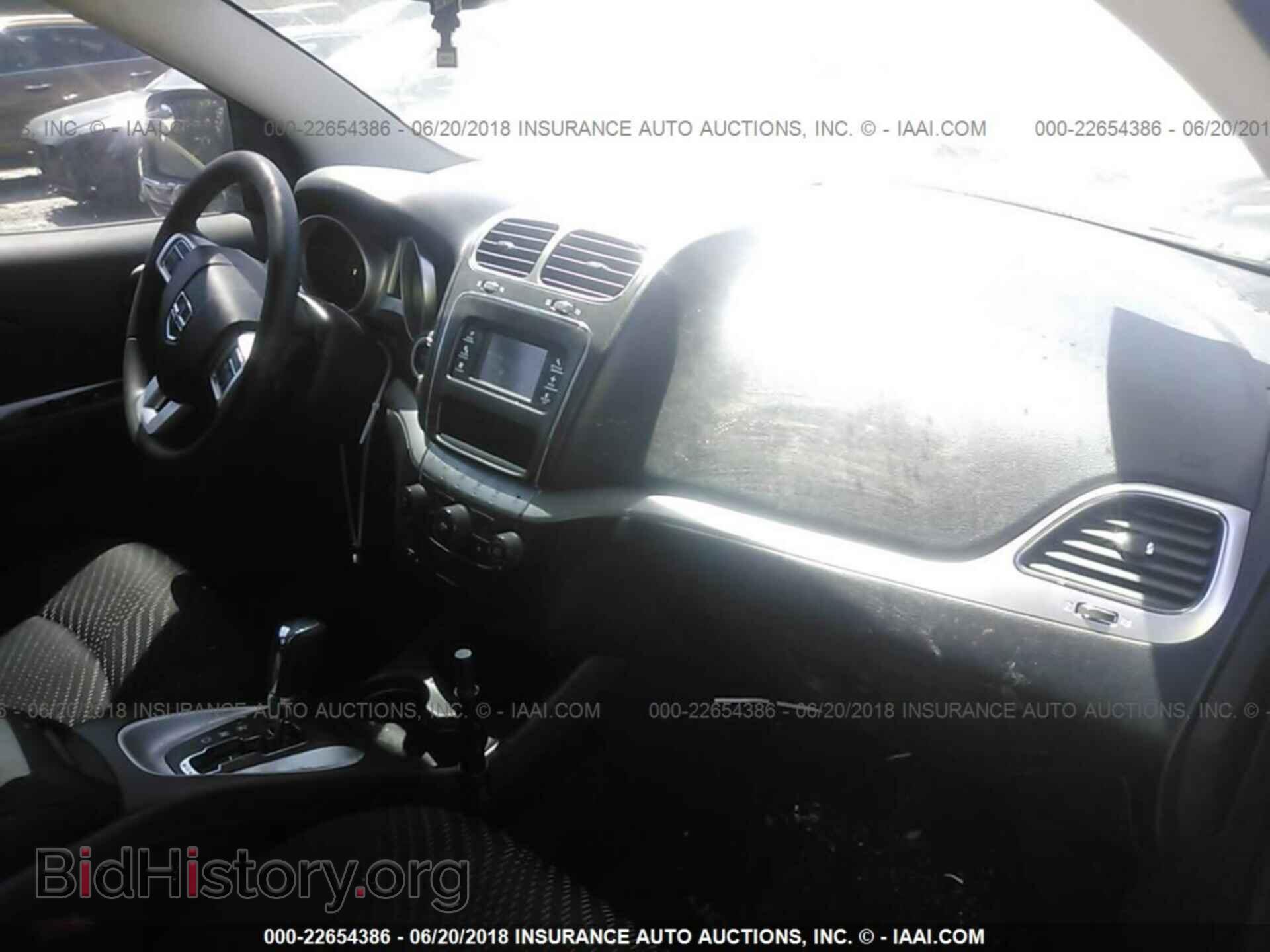 2015 Dodge Journey - VIN: 3C4PDDBG7FT600692 - Photo 5
