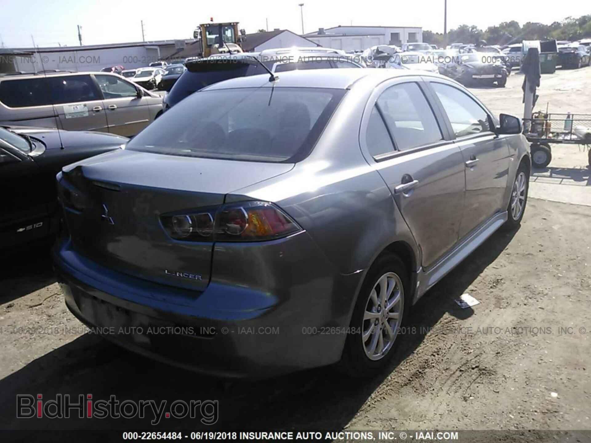 2014 Mitsubishi Lancer - VIN: JA32U2FU0EU004504 - Фото 4