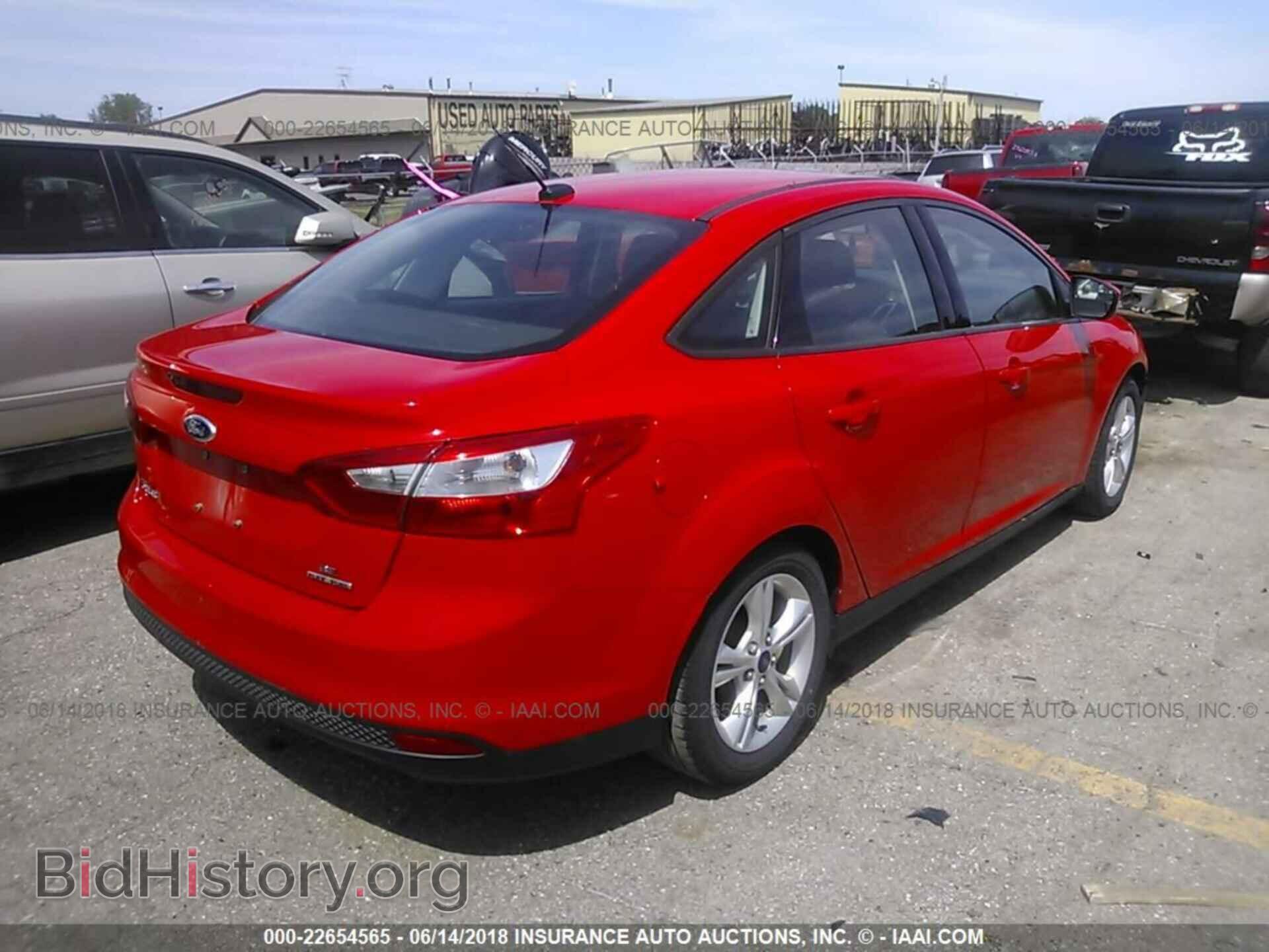 2014 Ford Focus - VIN: 1FADP3F2XEL361819 - Фото 4
