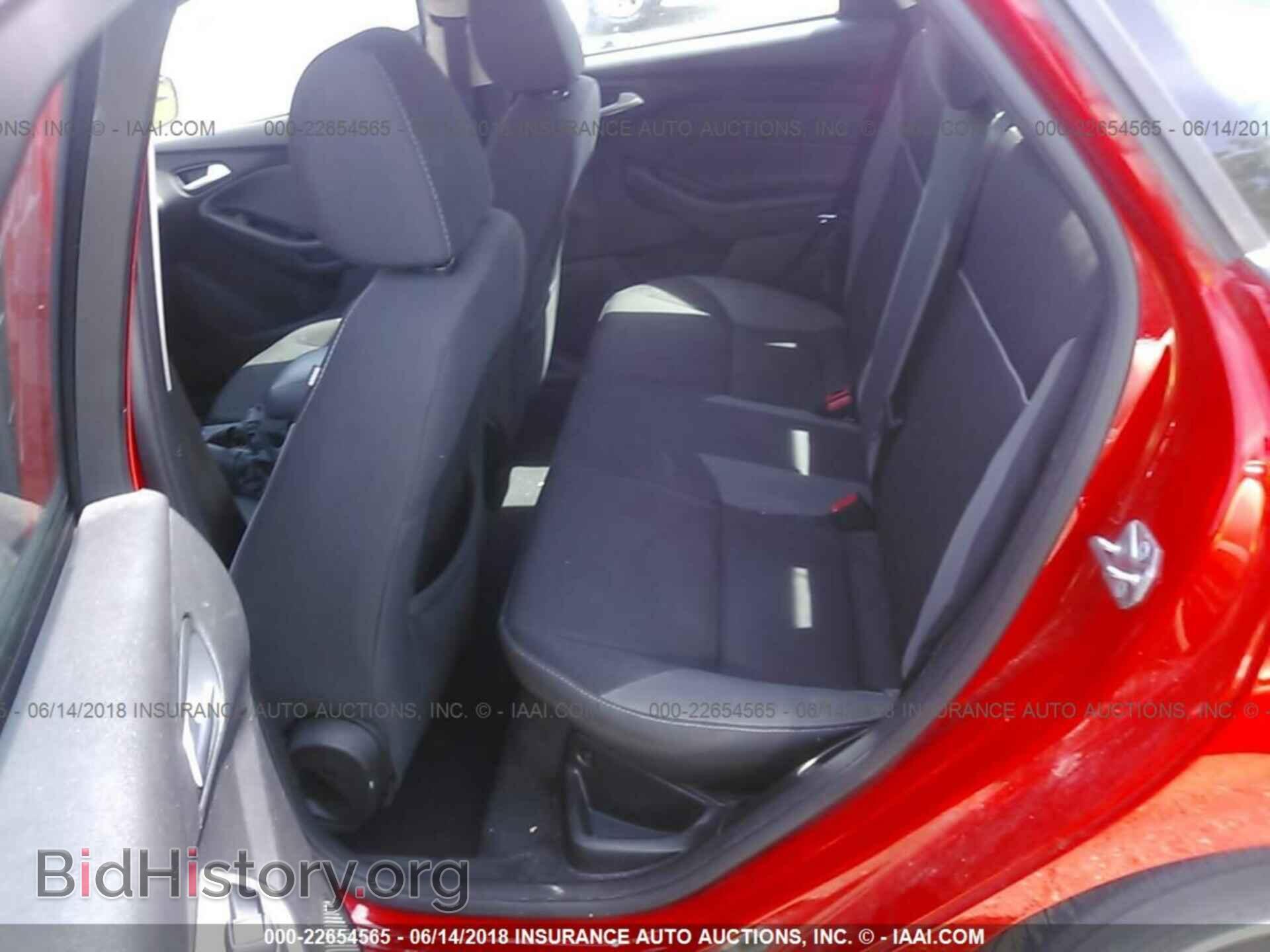 2014 Ford Focus - VIN: 1FADP3F2XEL361819 - Фото 8