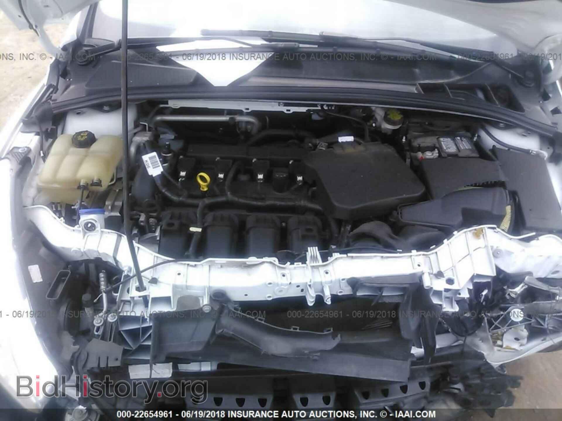 2016 Ford Focus - VIN: 1FADP3K29GL289939 - Photo 10