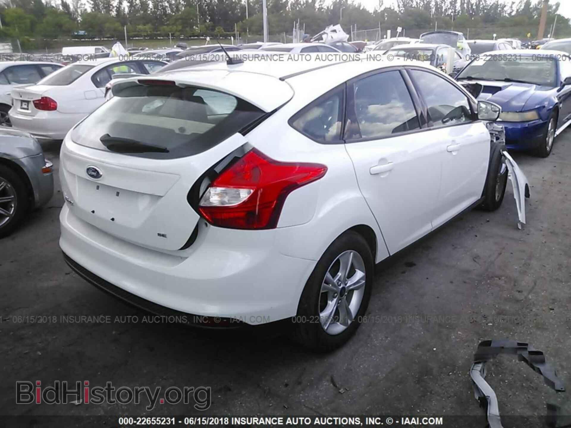 2014 Ford Focus - VIN: 1FADP3K27EL366952 - Фото 4