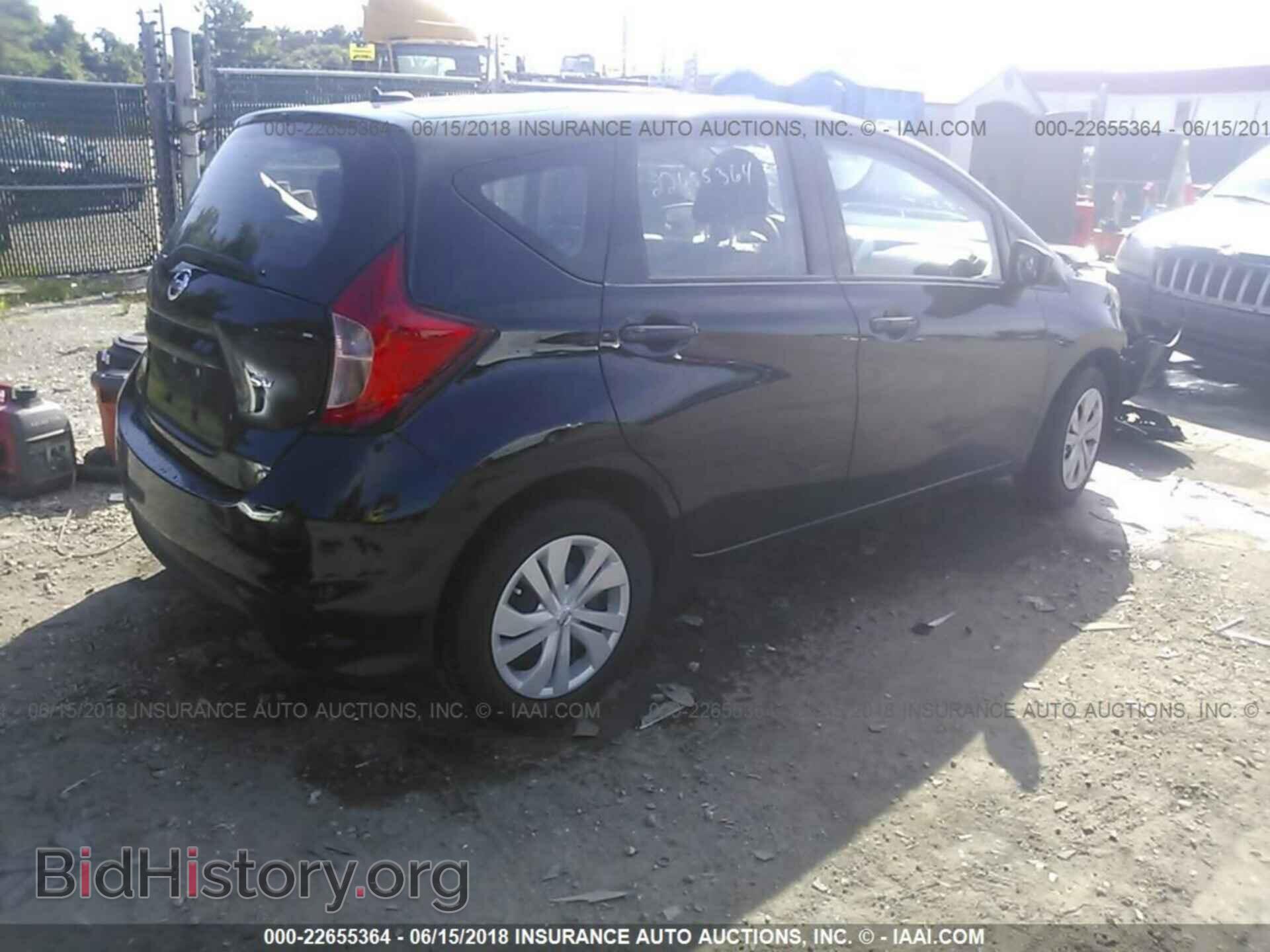2017 Nissan Versa note - VIN: 3N1CE2CP6HL373810 - Фото 4
