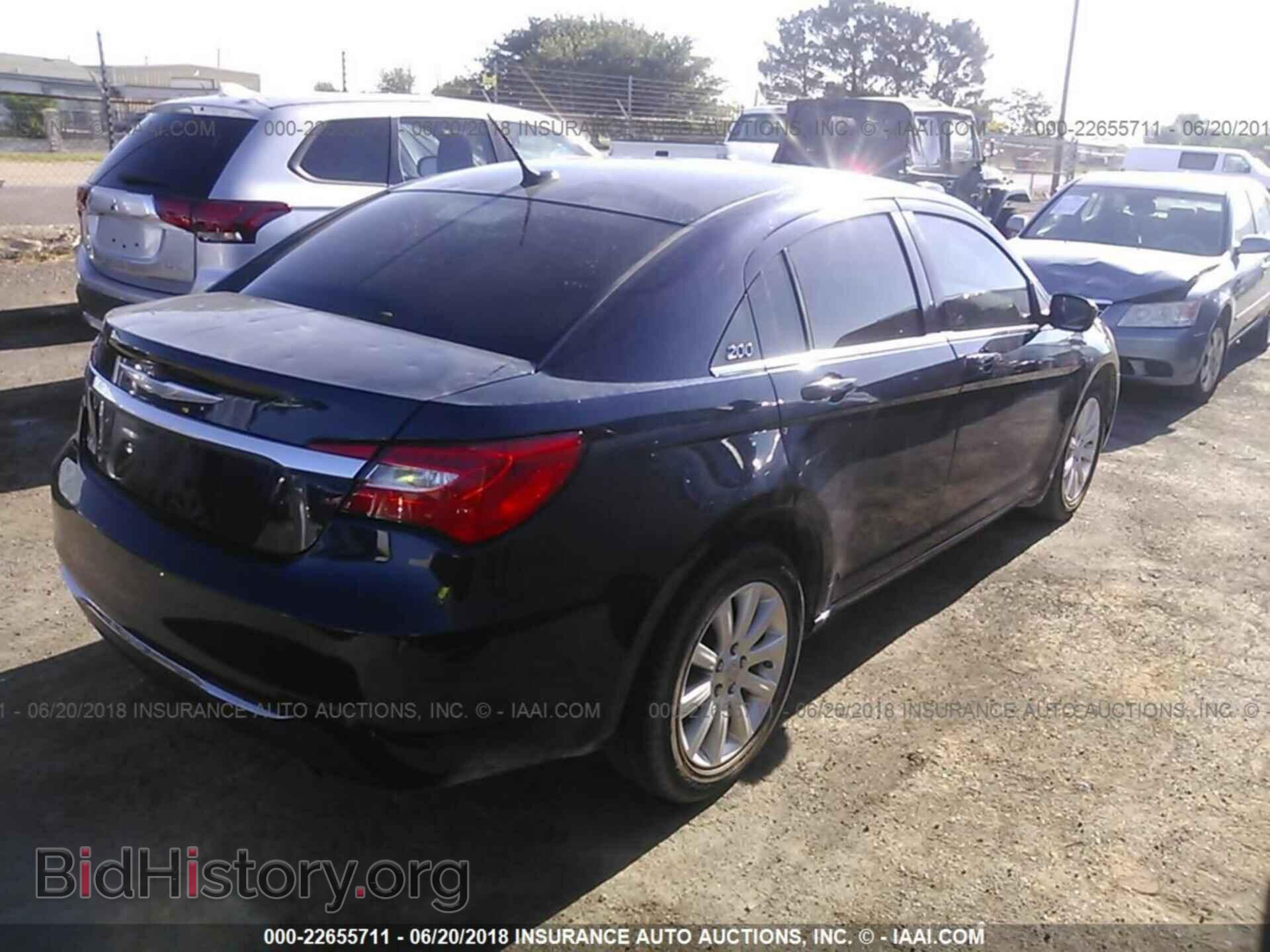 2012 Chrysler 200 - VIN: 1C3CCBBB9CN300632 - Фото 4