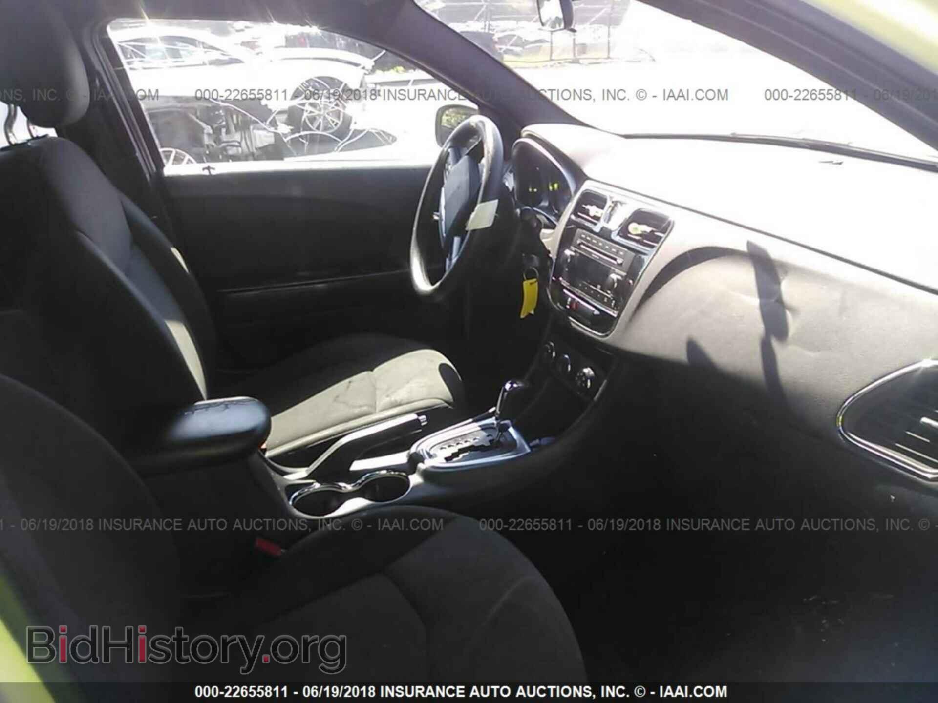 2011 Chrysler 200 - VIN: 1C3BC4FB0BN521908 - Фото 5