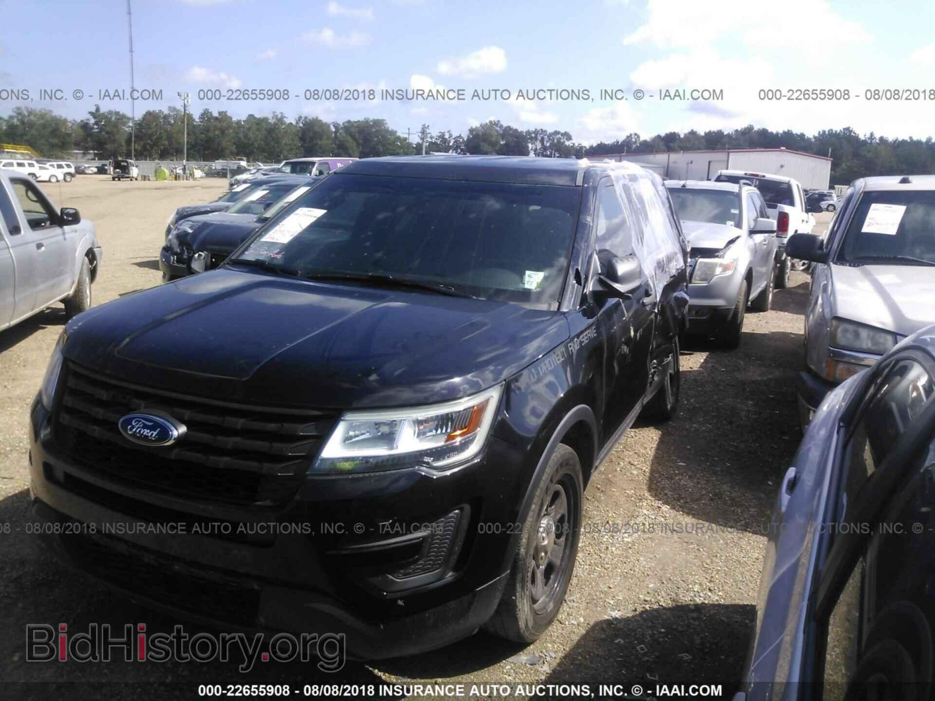 2016 Ford Explorer - VIN: 1FM5K8AR8GGC72711 - Photo 2