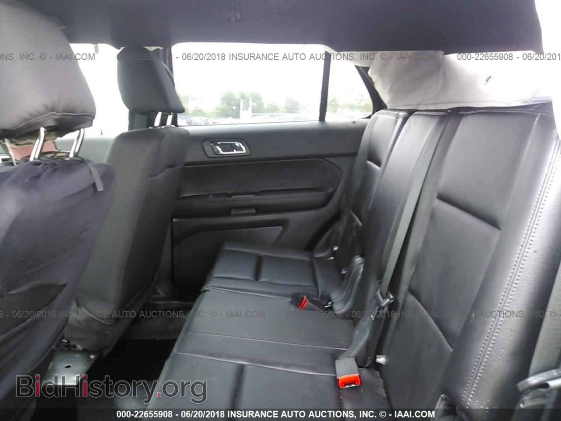 2016 Ford Explorer - VIN: 1FM5K8AR8GGC72711 - Photo 8