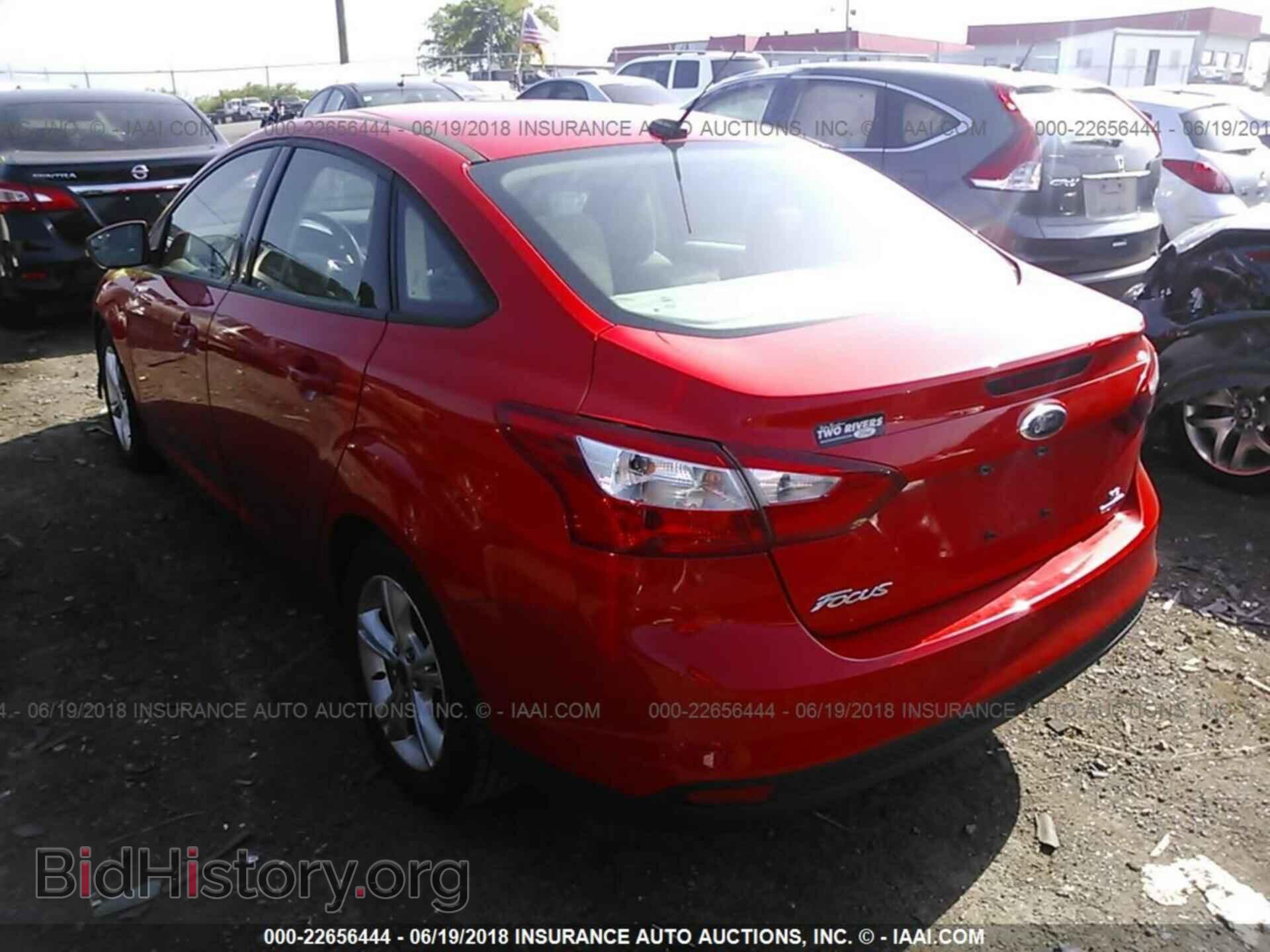 2013 Ford Focus - VIN: 1FADP3F20DL149025 - Фото 3