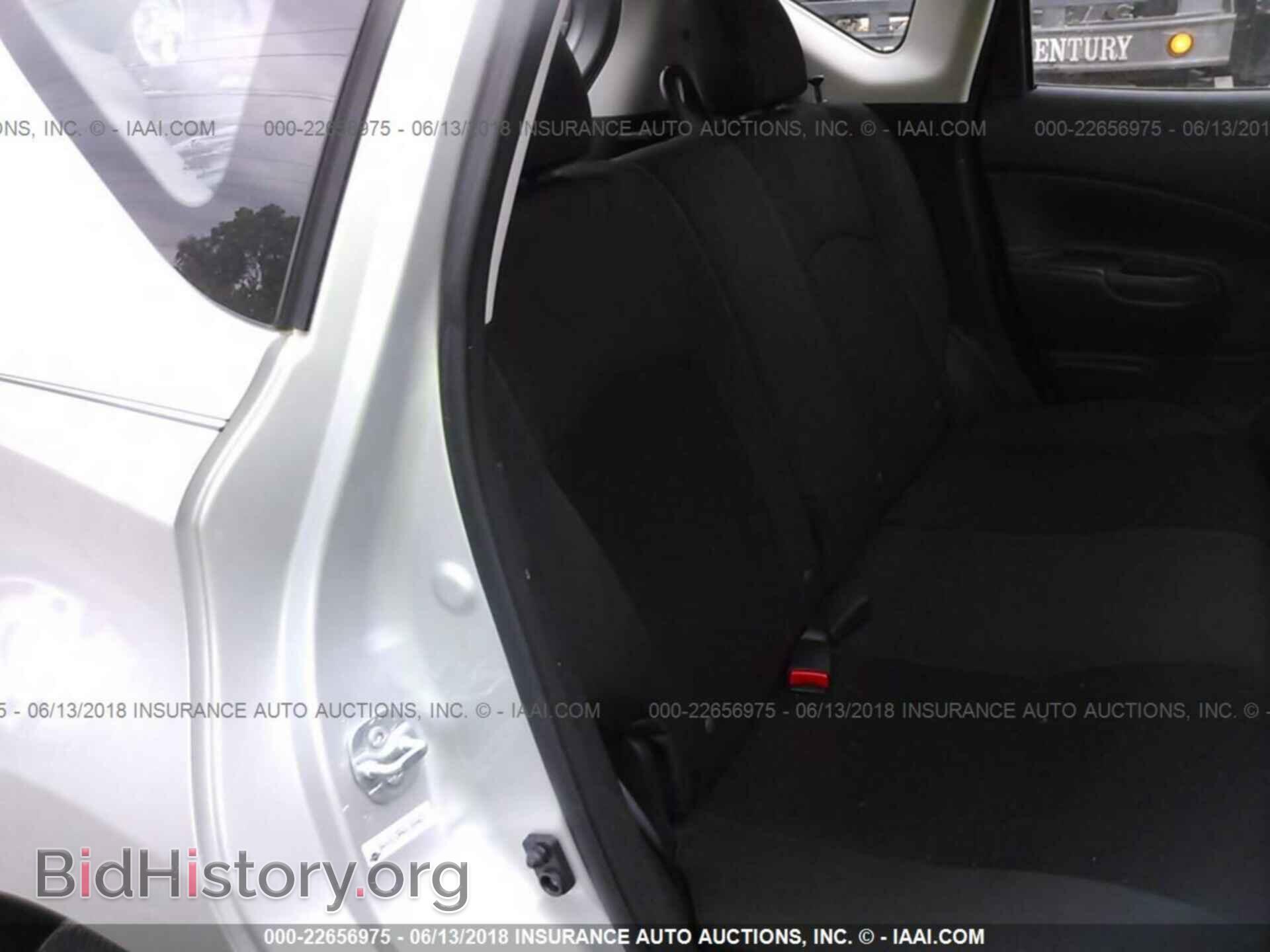 2016 Nissan Versa note - VIN: 3N1CE2CP9GL368907 - Photo 8