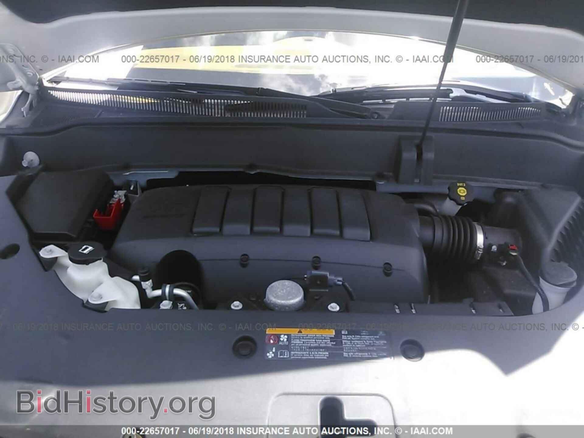 2016 Buick Enclave - VIN: 5GAKVBKDXGJ240720 - Photo 10