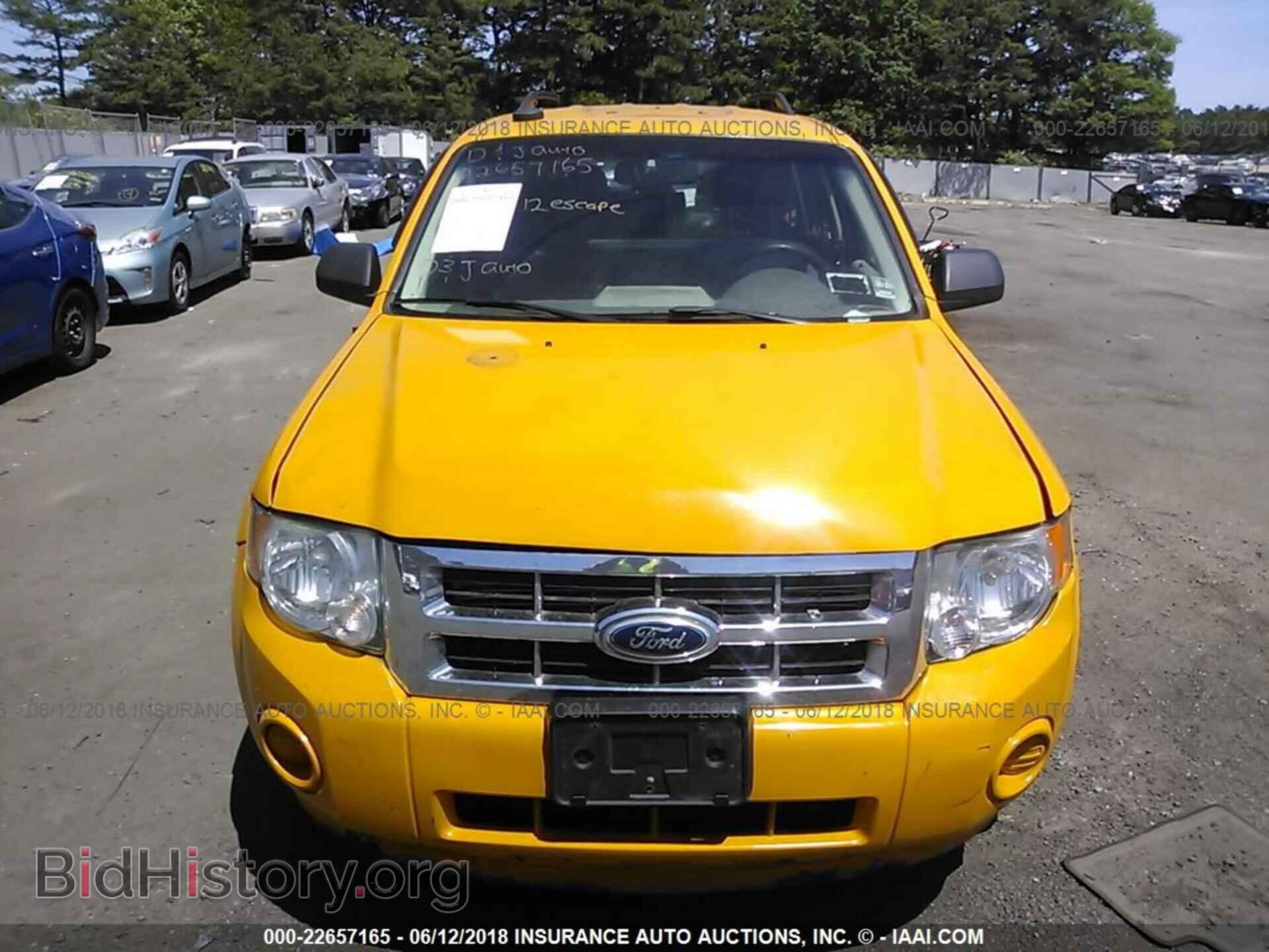 2012 Ford Escape - VIN: 1FMCU0C78CKC34045 - Фото 6