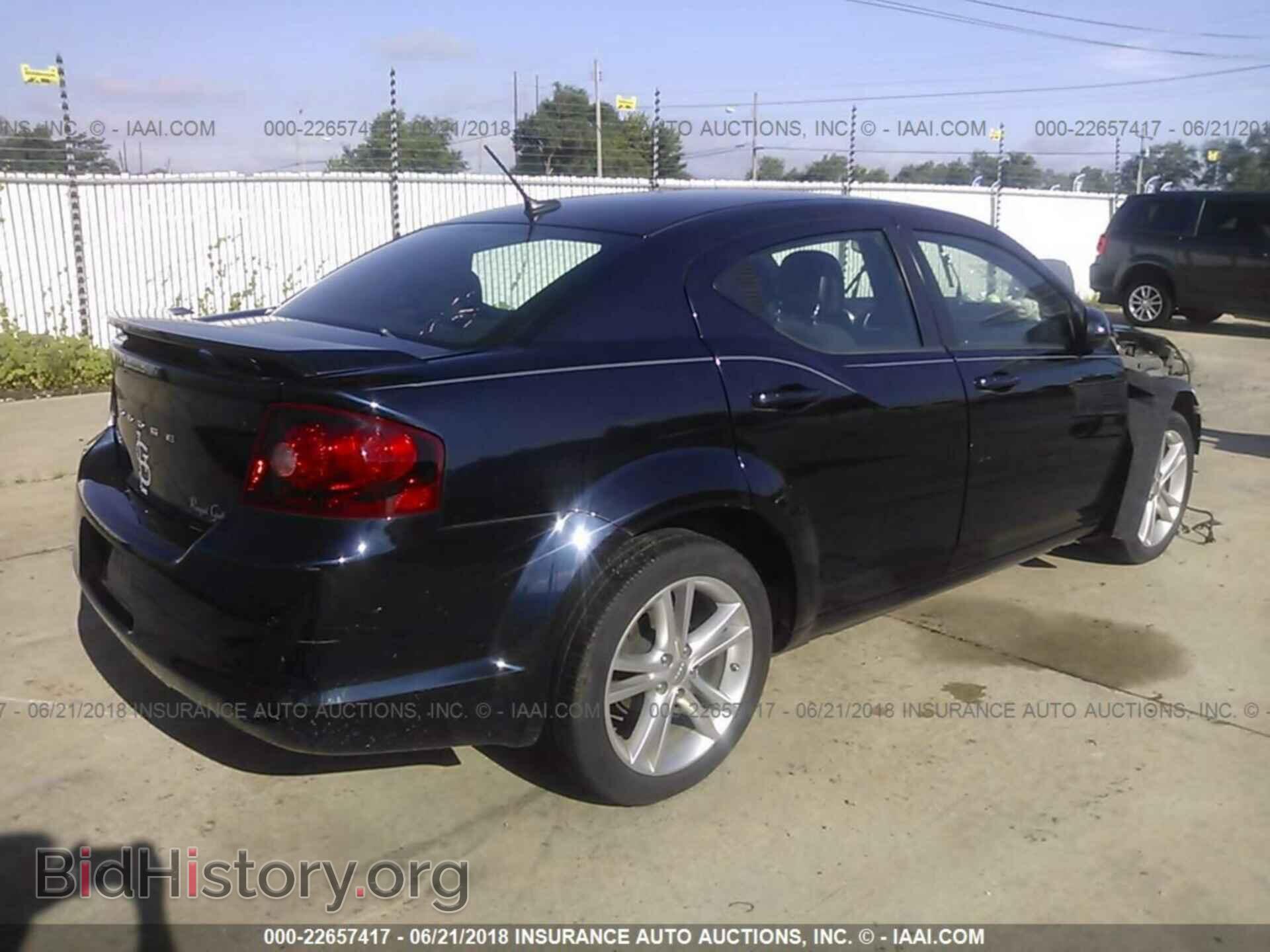 2012 Dodge Avenger - VIN: 1C3CDZEG2CN126352 - Photo 4