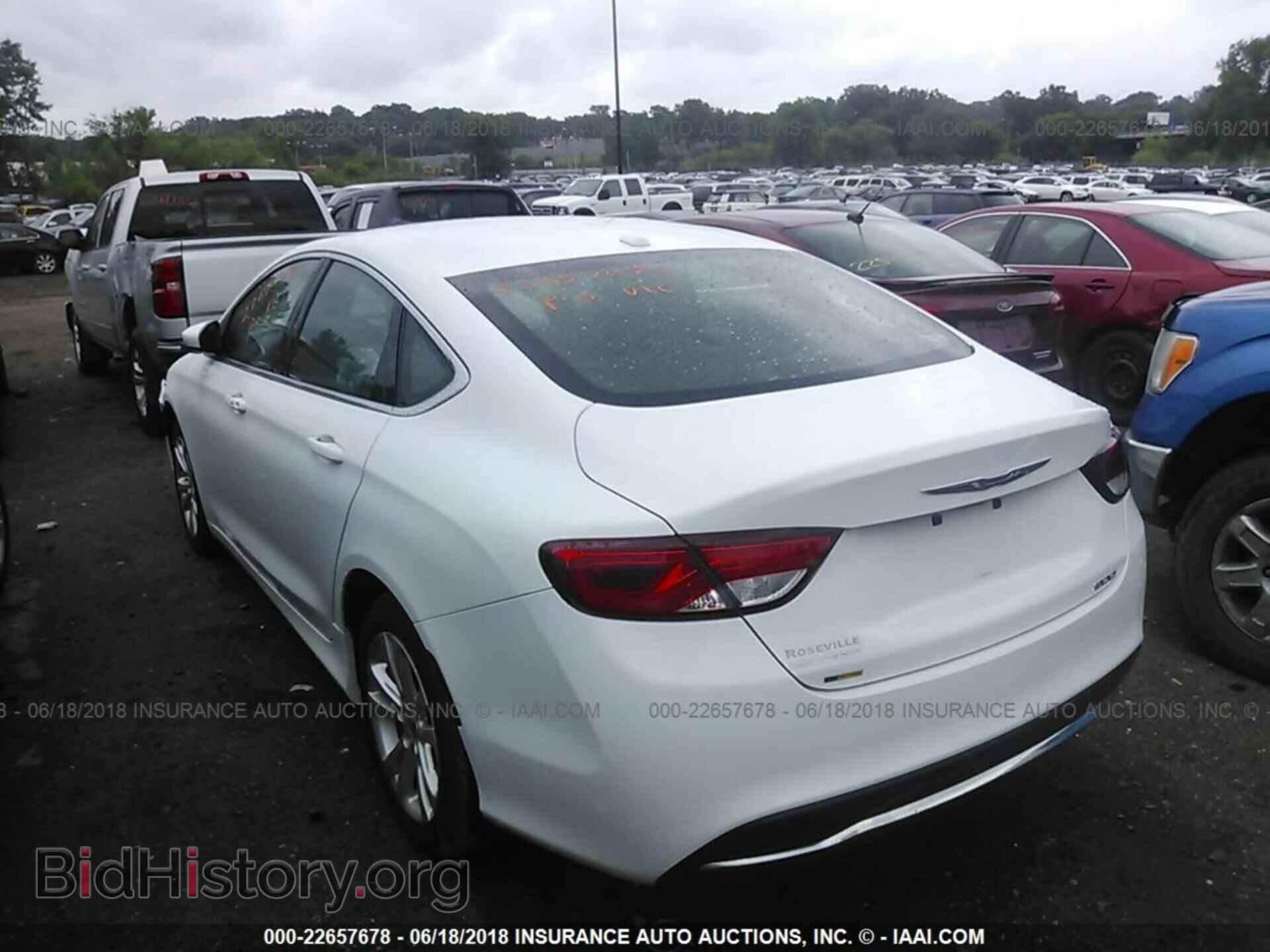 2015 Chrysler 200 - VIN: 1C3CCCAB2FN659266 - Photo 3