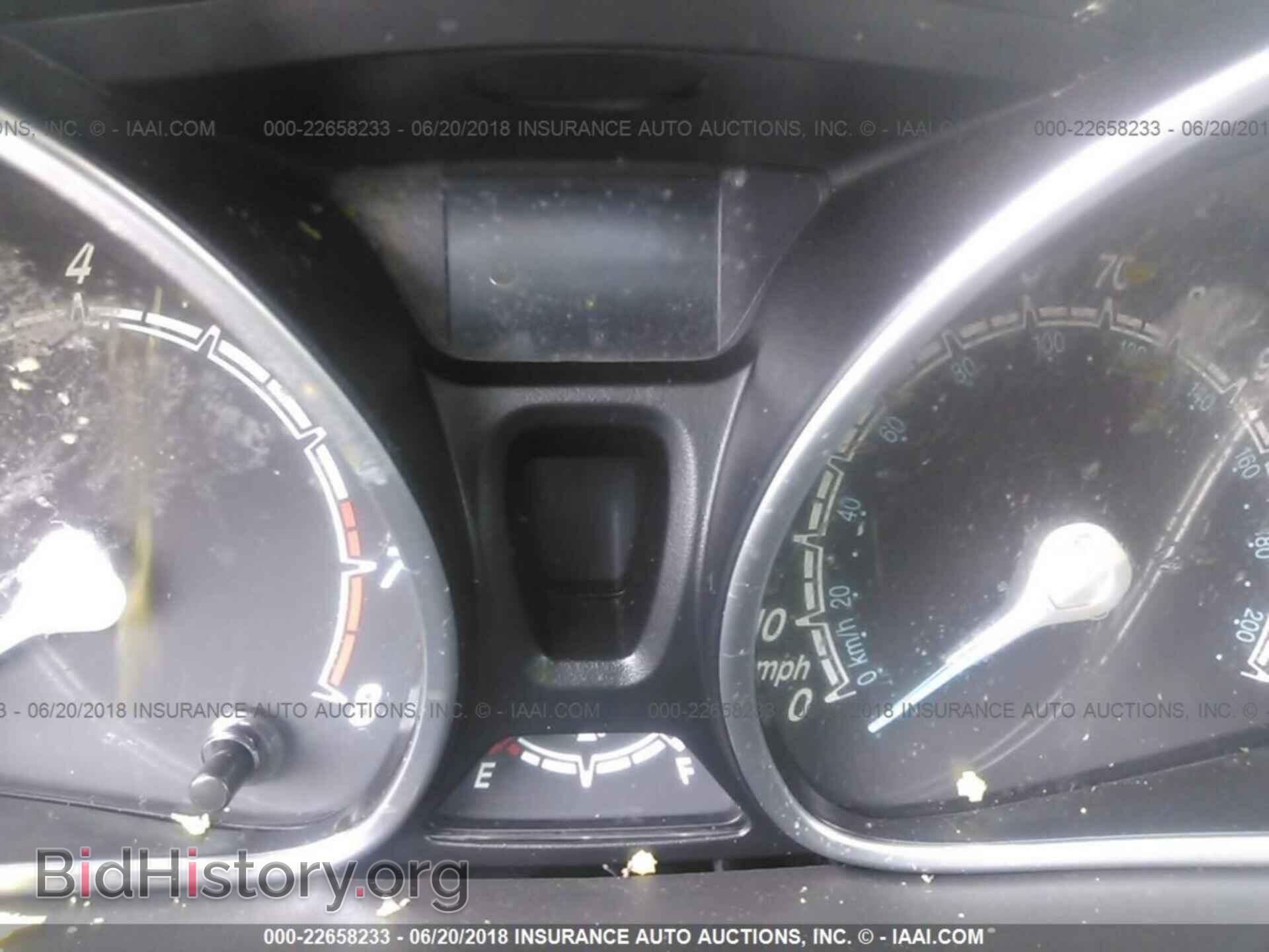 2016 Ford Fiesta - VIN: 3FADP4CJXGM142216 - Фото 7