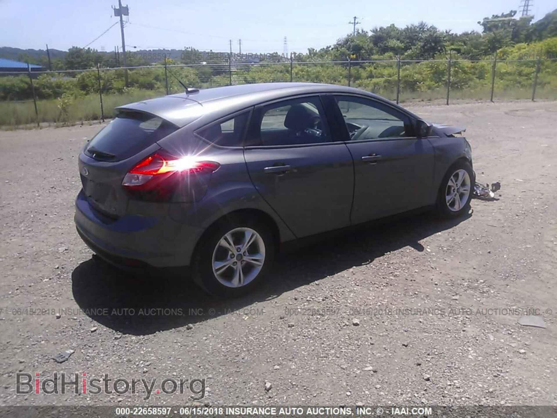 2012 Ford Focus - VIN: 1FAHP3K2XCL260736 - Photo 4