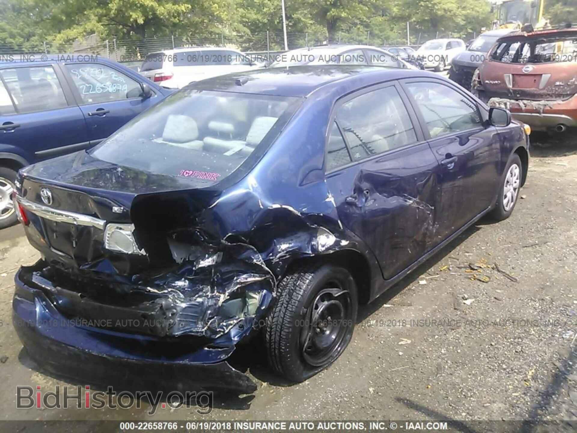 2011 Toyota Corolla - VIN: 2T1BU4EEXBC709777 - Photo 4