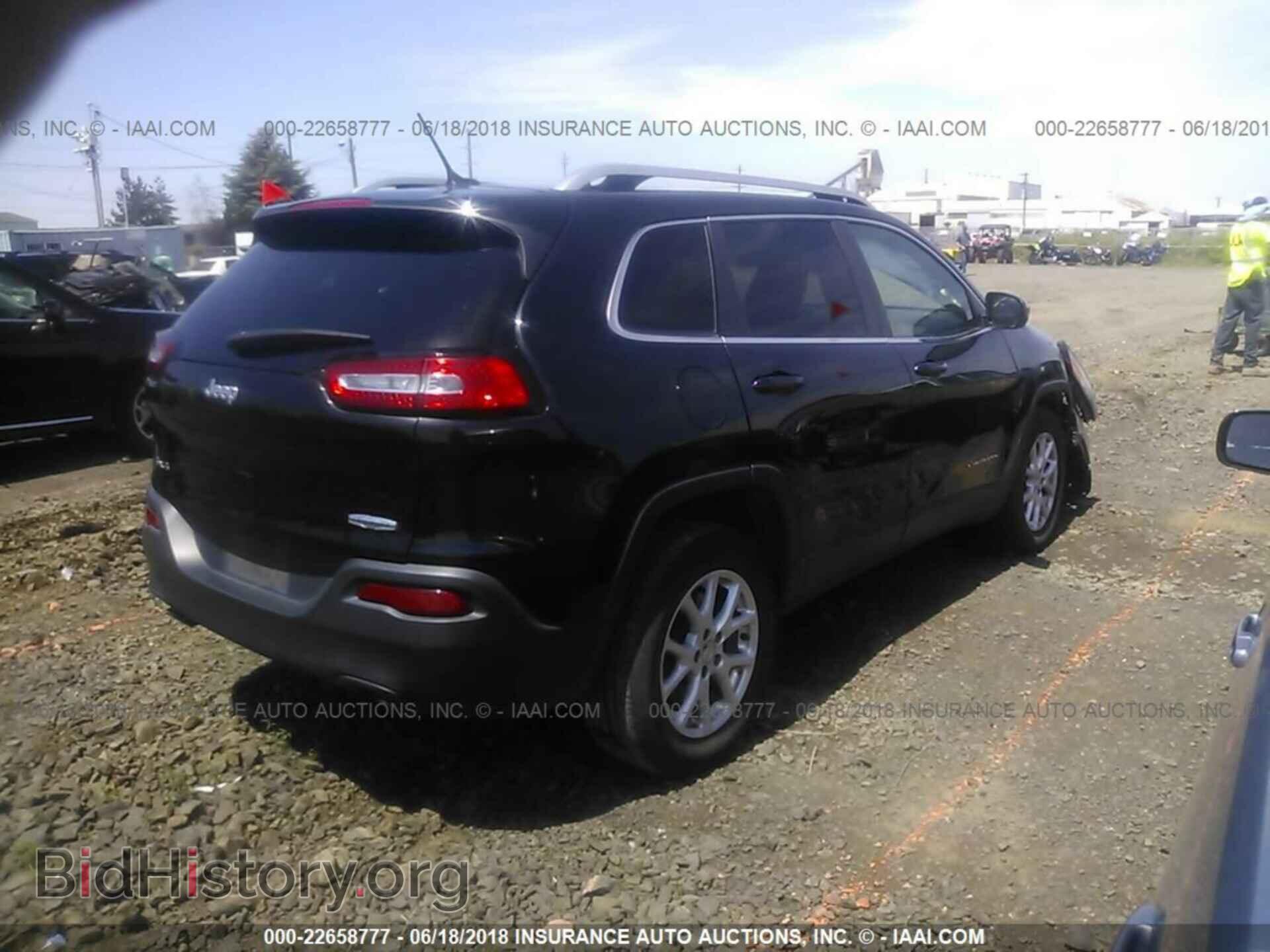 2014 Jeep Cherokee - VIN: 1C4PJMCS9EW272812 - Фото 4