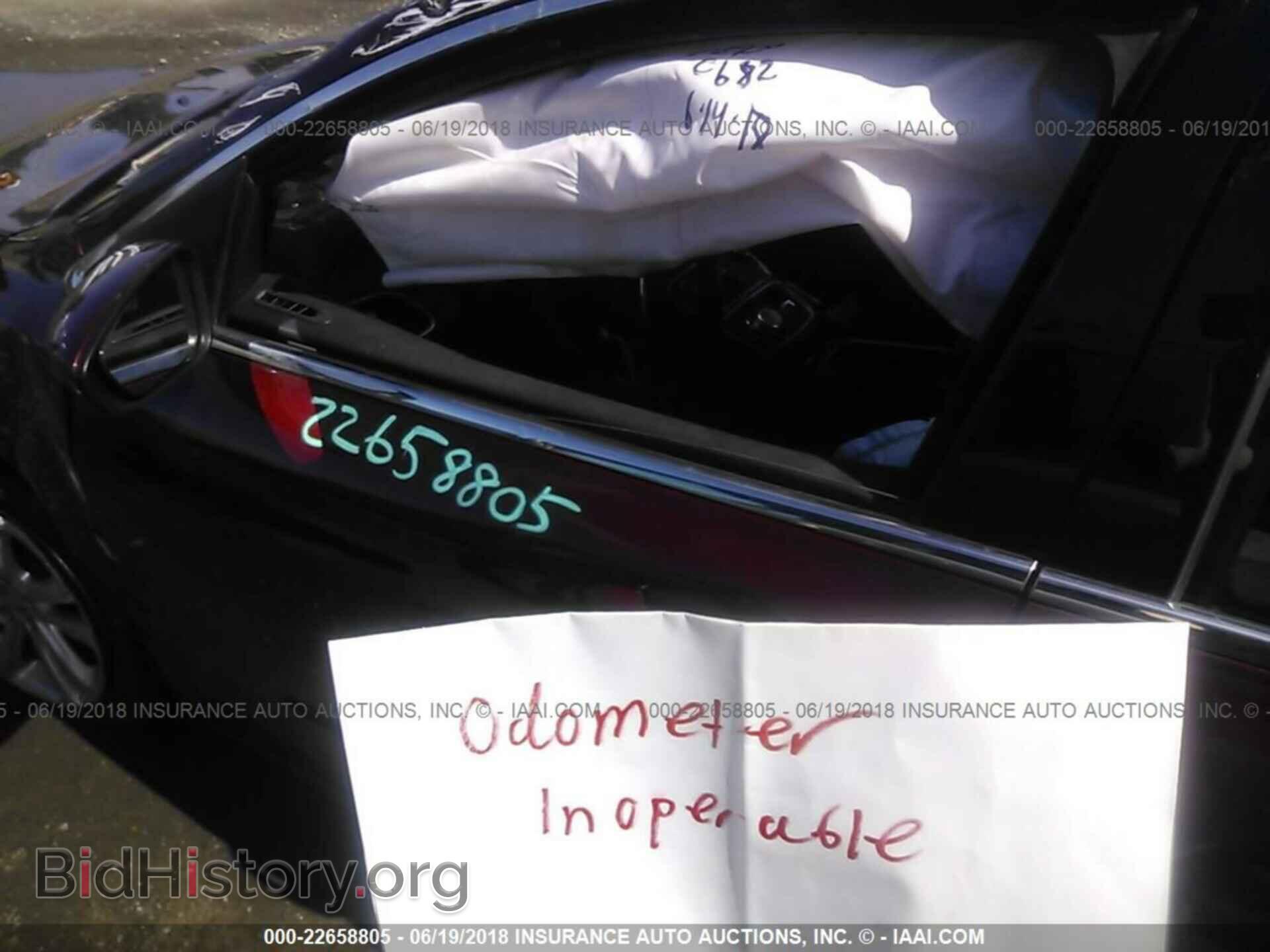 2015 Chrysler 200 - VIN: 1C3CCCAB3FN623733 - Photo 7