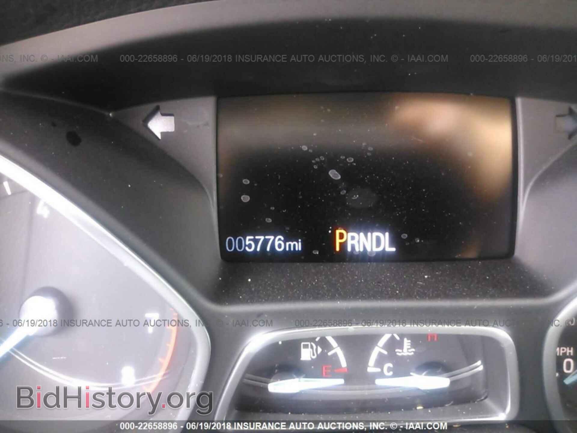 2018 Ford Focus - VIN: 1FADP3E24JL246435 - Фото 7