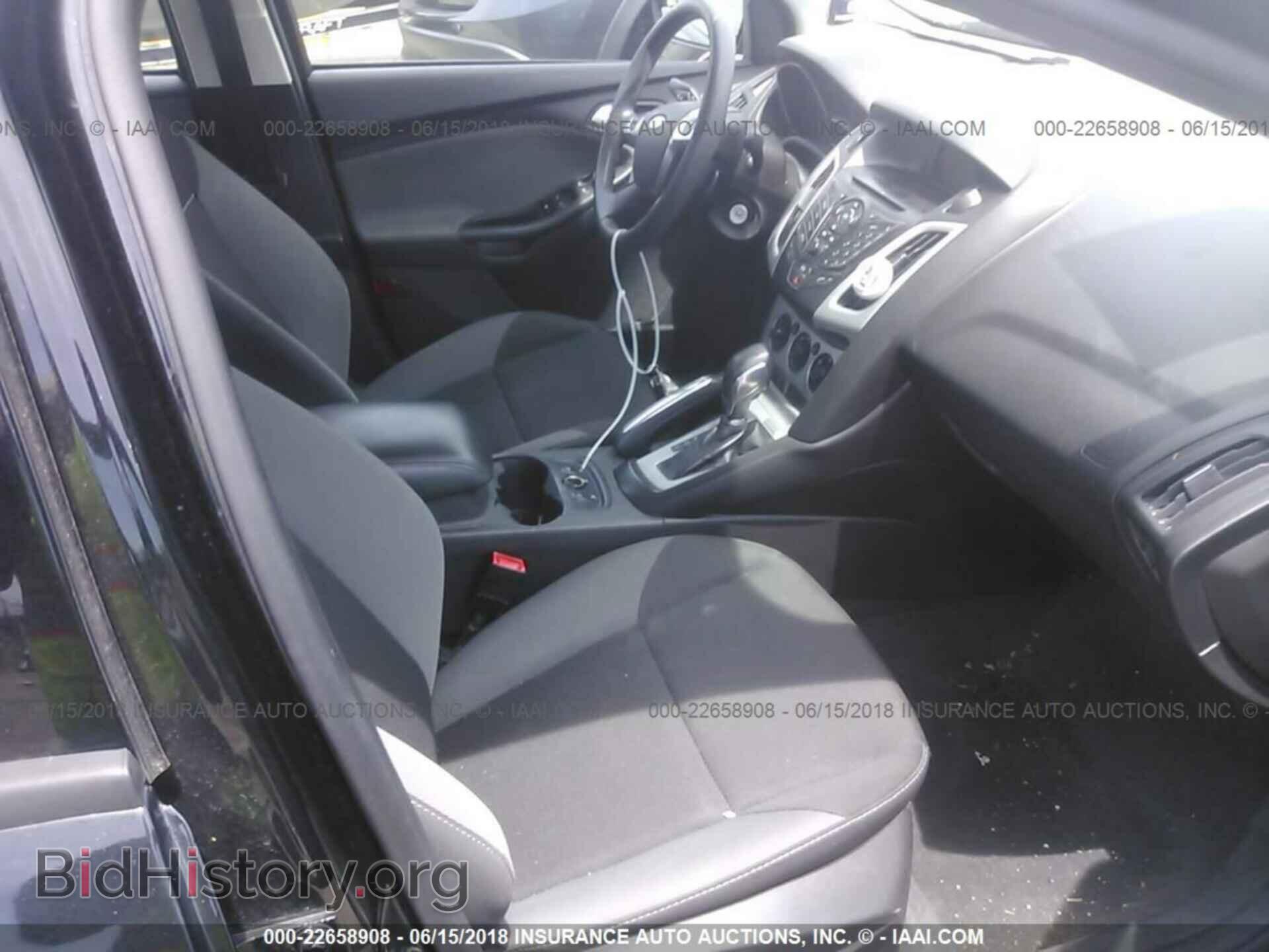 2013 Ford Focus - VIN: 1FADP3F23DL195027 - Photo 5